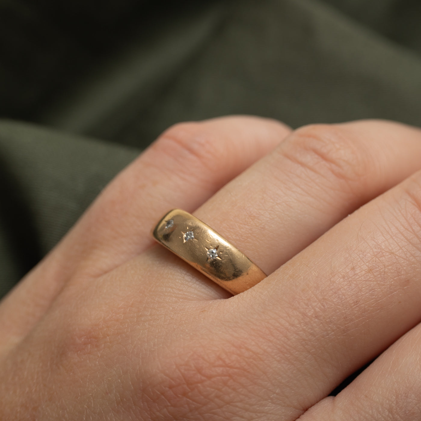 Three Stone Star Set Diamond Band | 0.05ctw | SZ 8