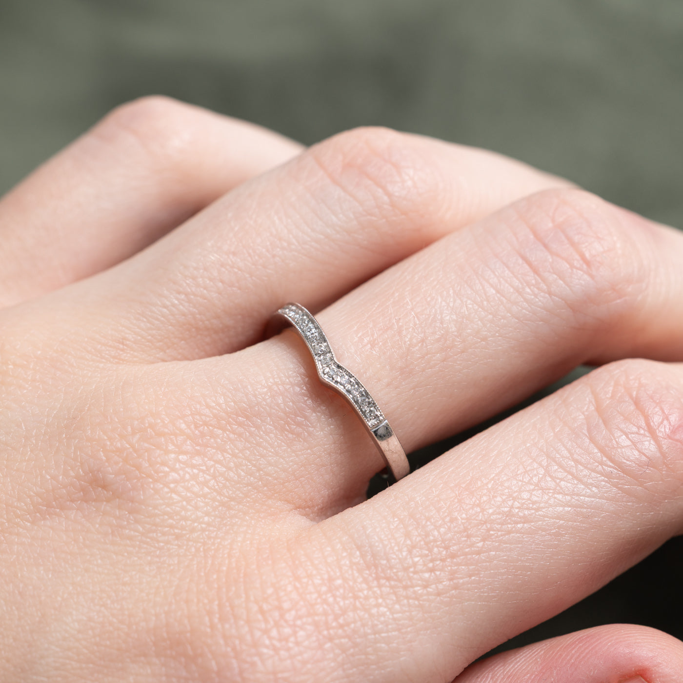 White Gold Diamond Contour Ring | 0.07ctw | SZ 6.5