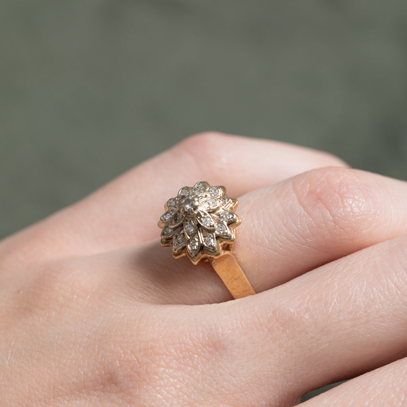 Diamond Cluster Floral Cocktail Ring | 0.25ctw | SZ 5.75