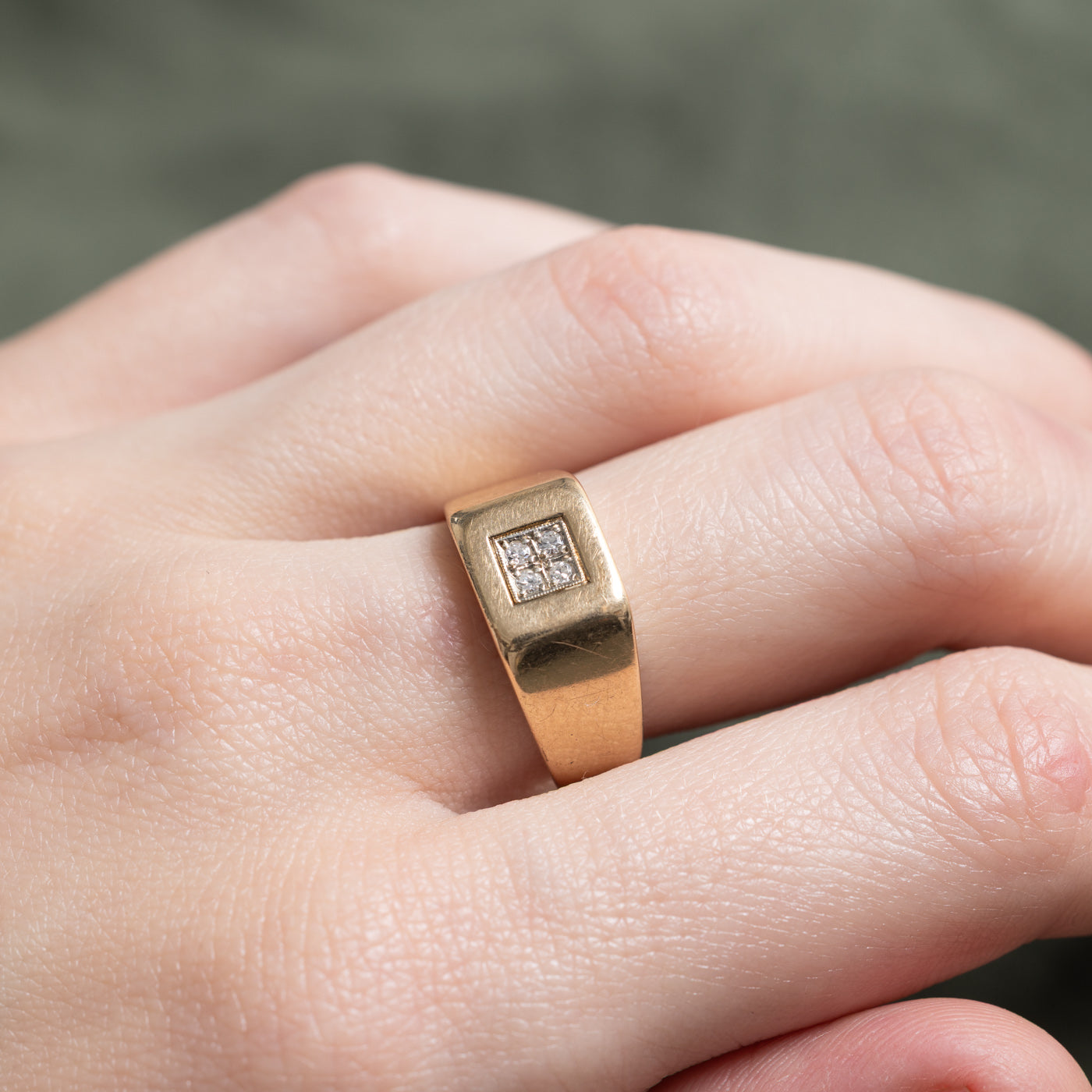 Four Stone Diamond Grid Signet Ring | 0.08ctw | SZ 6.25