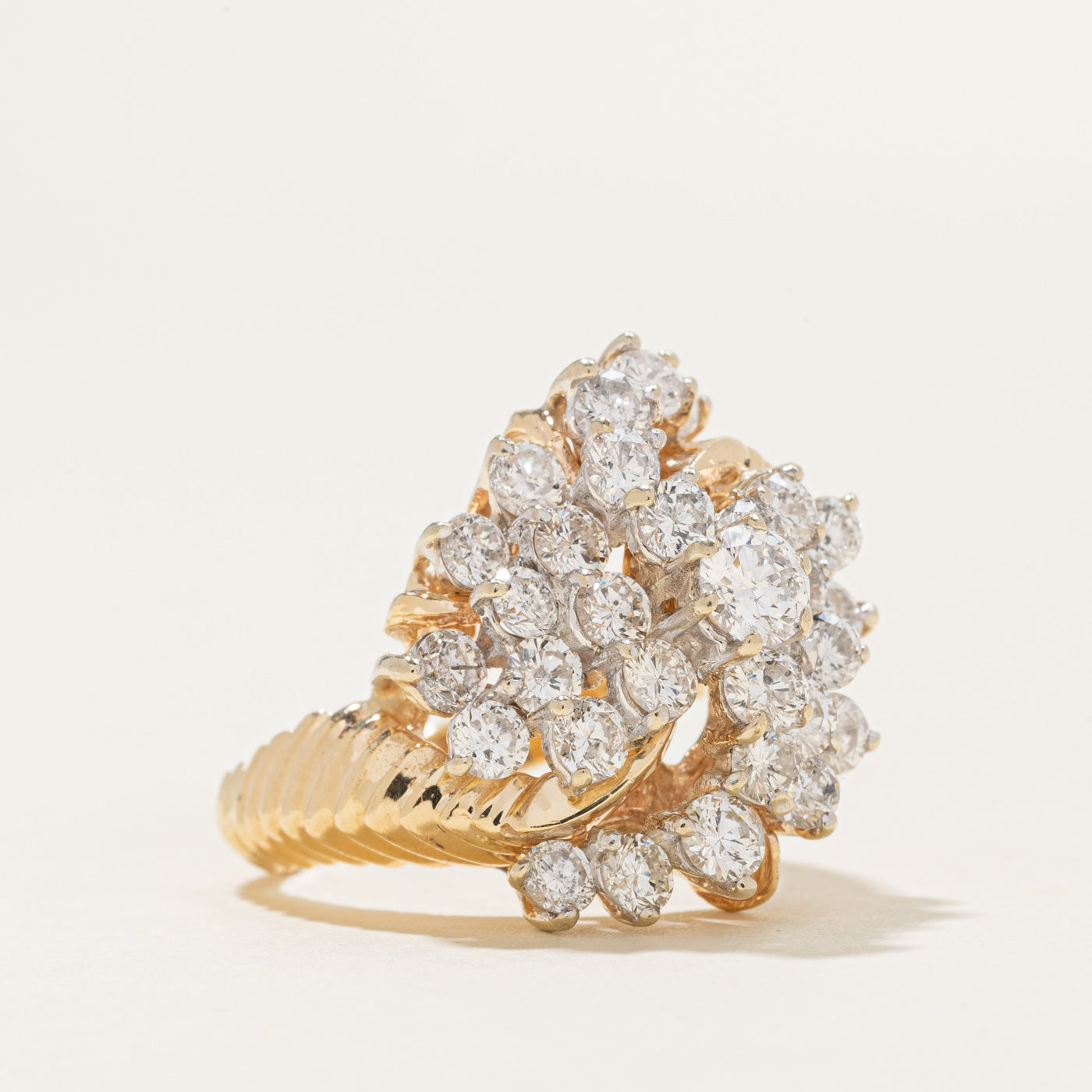Diamond Cluster Grooved Cocktail Ring | 0.28ct, 2.7ctw | SZ 7.5 |