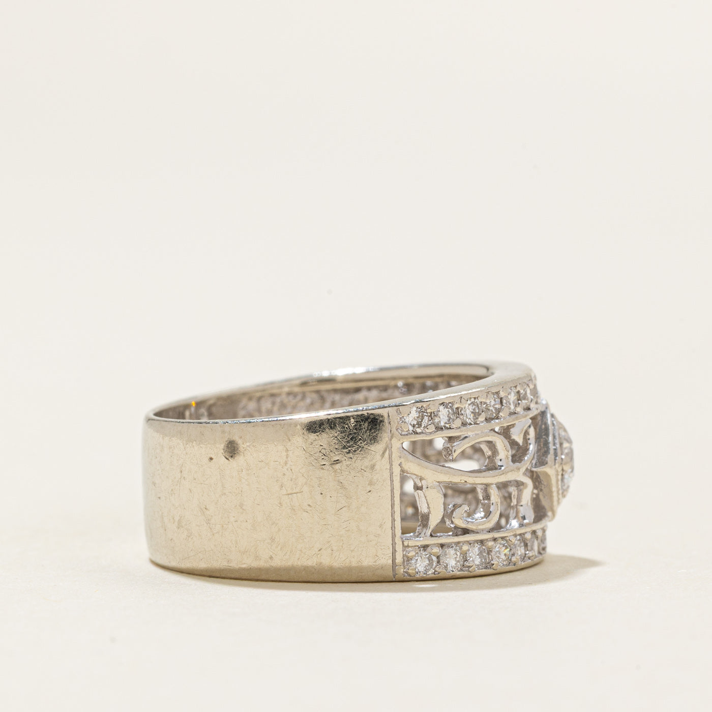 Diamond Scrollwork Wide Band | 0.5ctw | SZ 6.75 |