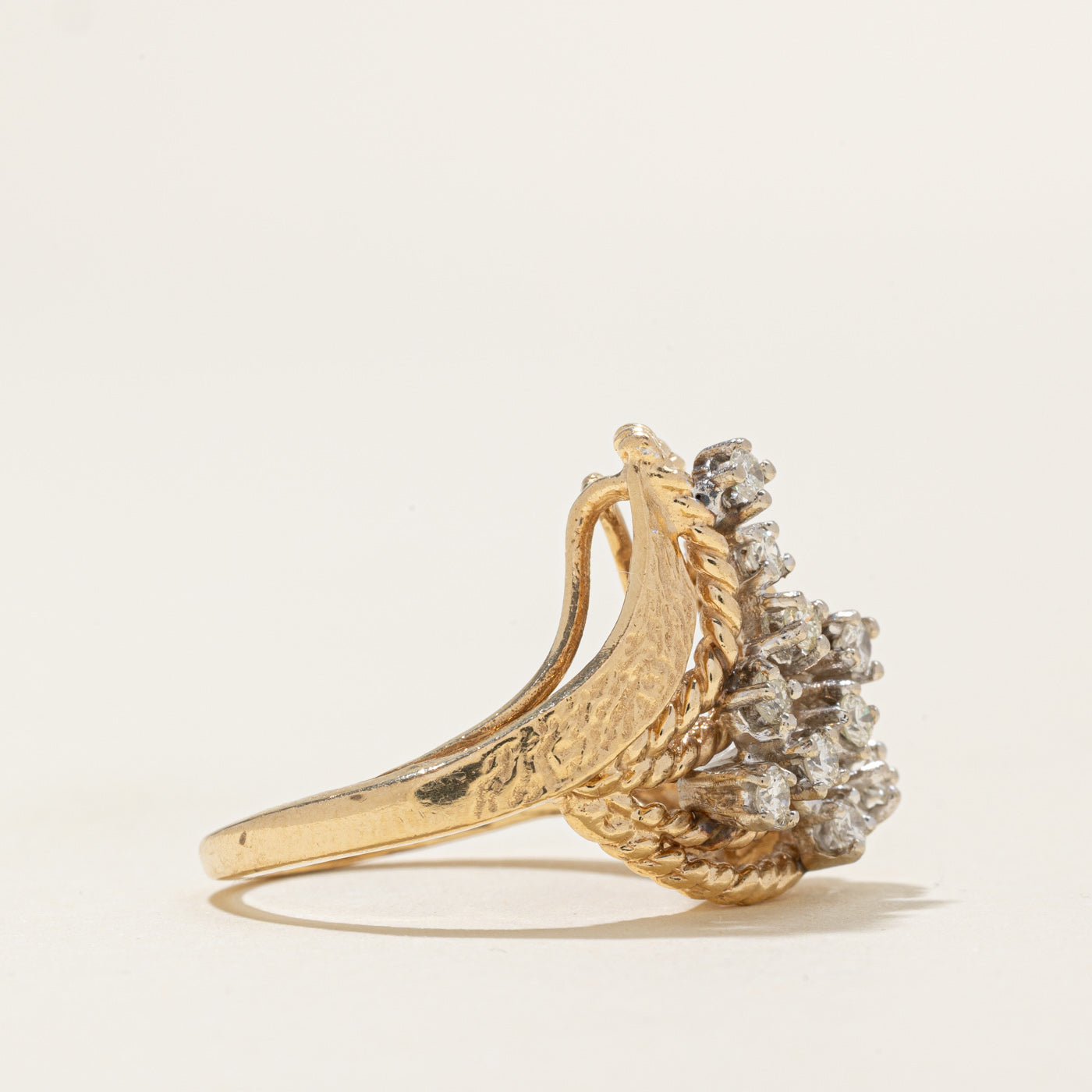 Bague cocktail texturée en corde et diamants dispersés | 0,4 ct | Taille 6,0 |