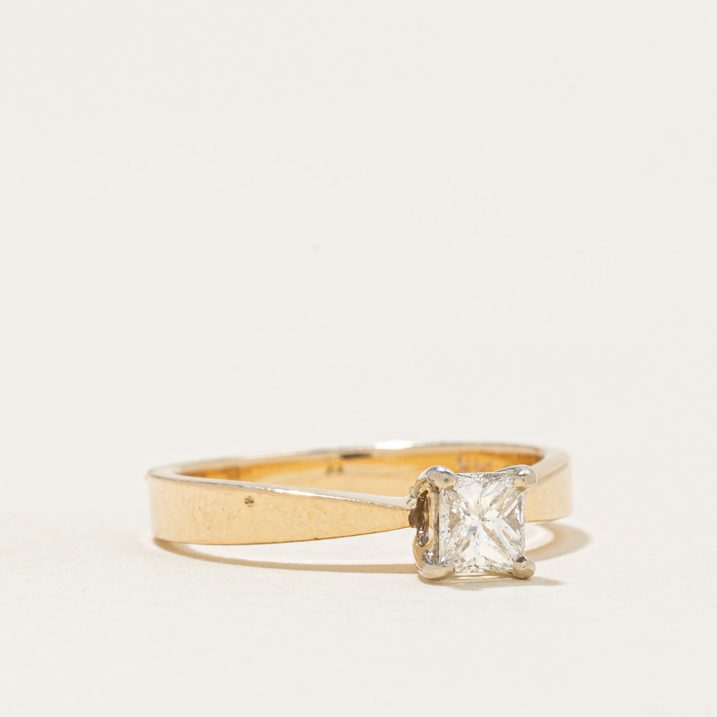 Princess Cut Solitaire Diamond Ring | 0.35ct SI1/SI2 I/J | SZ 5 |