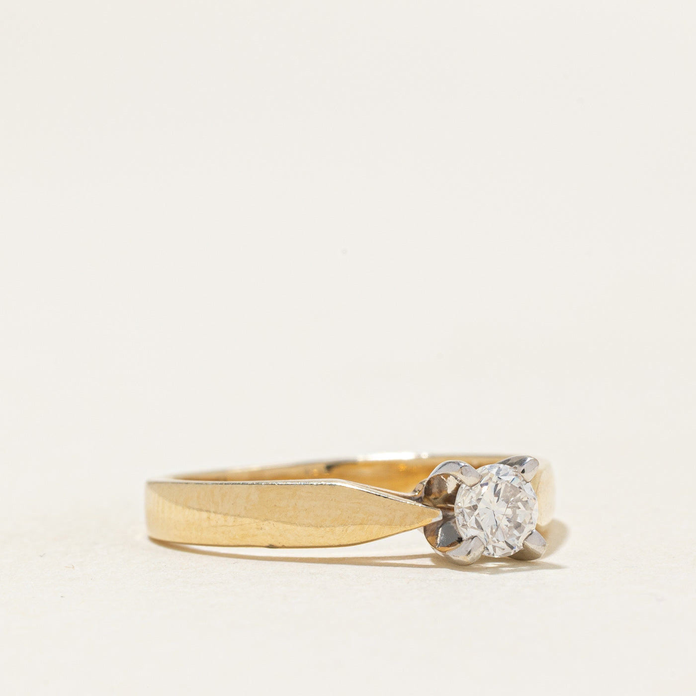 Solitaire Diamond Reverse Tapered Ring | 0.24ct | SZ 6.25 |