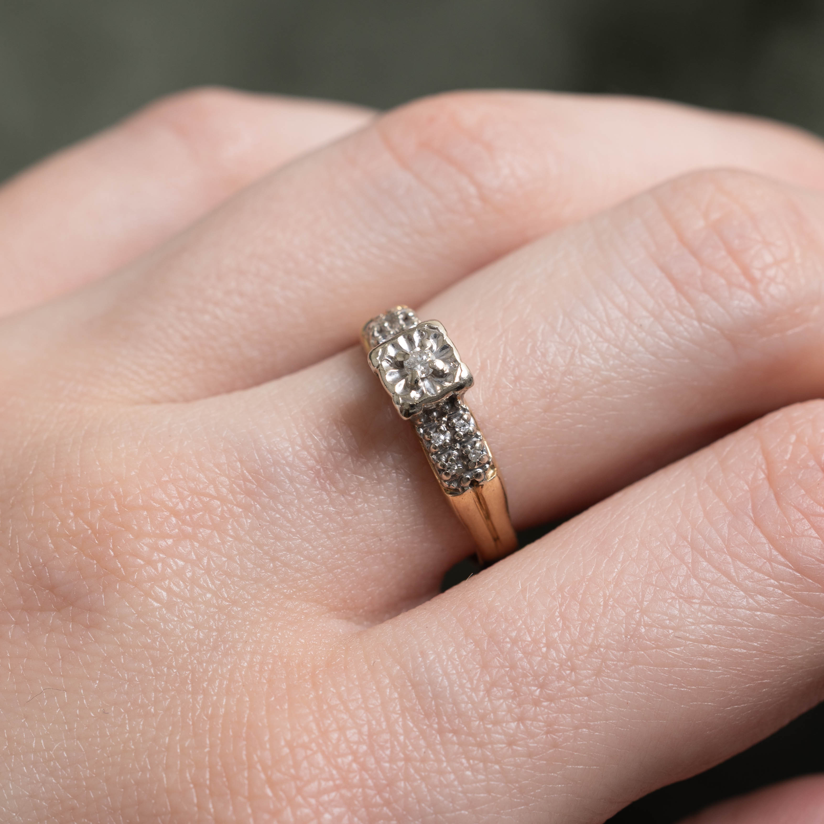 14k Illusion Set Diamond Ring | 0.06ctw | SZ 7
