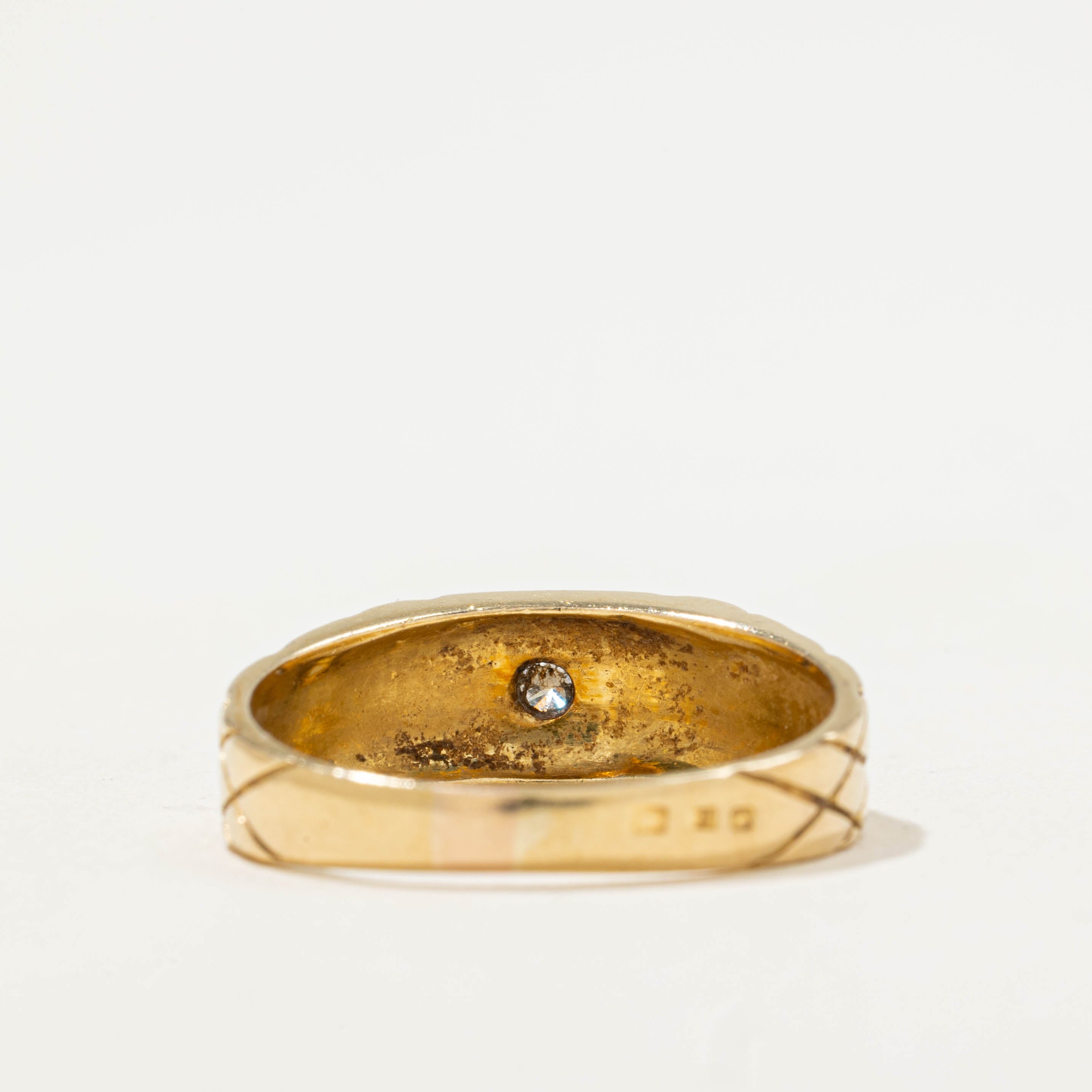 19k Diamond Cross Hatch Dome Ring | 0.07ctw | SZ 9.25