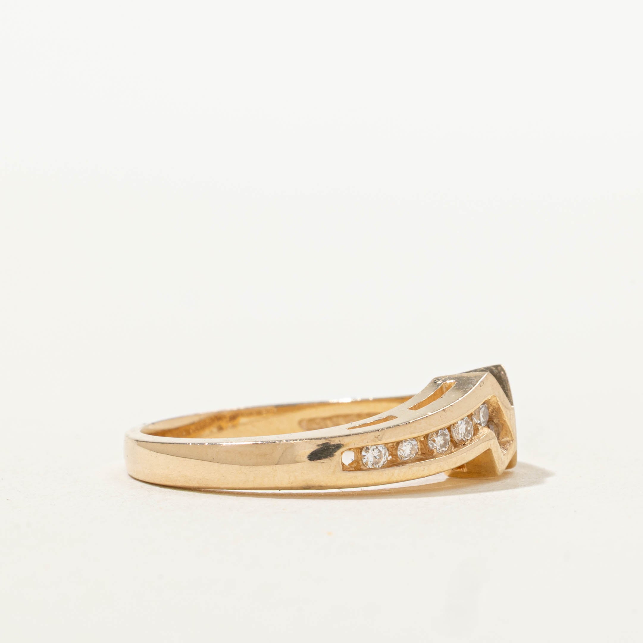 14k Channel Set Diamond “W” Chevron Ring | 0.21ctw | SZ 6