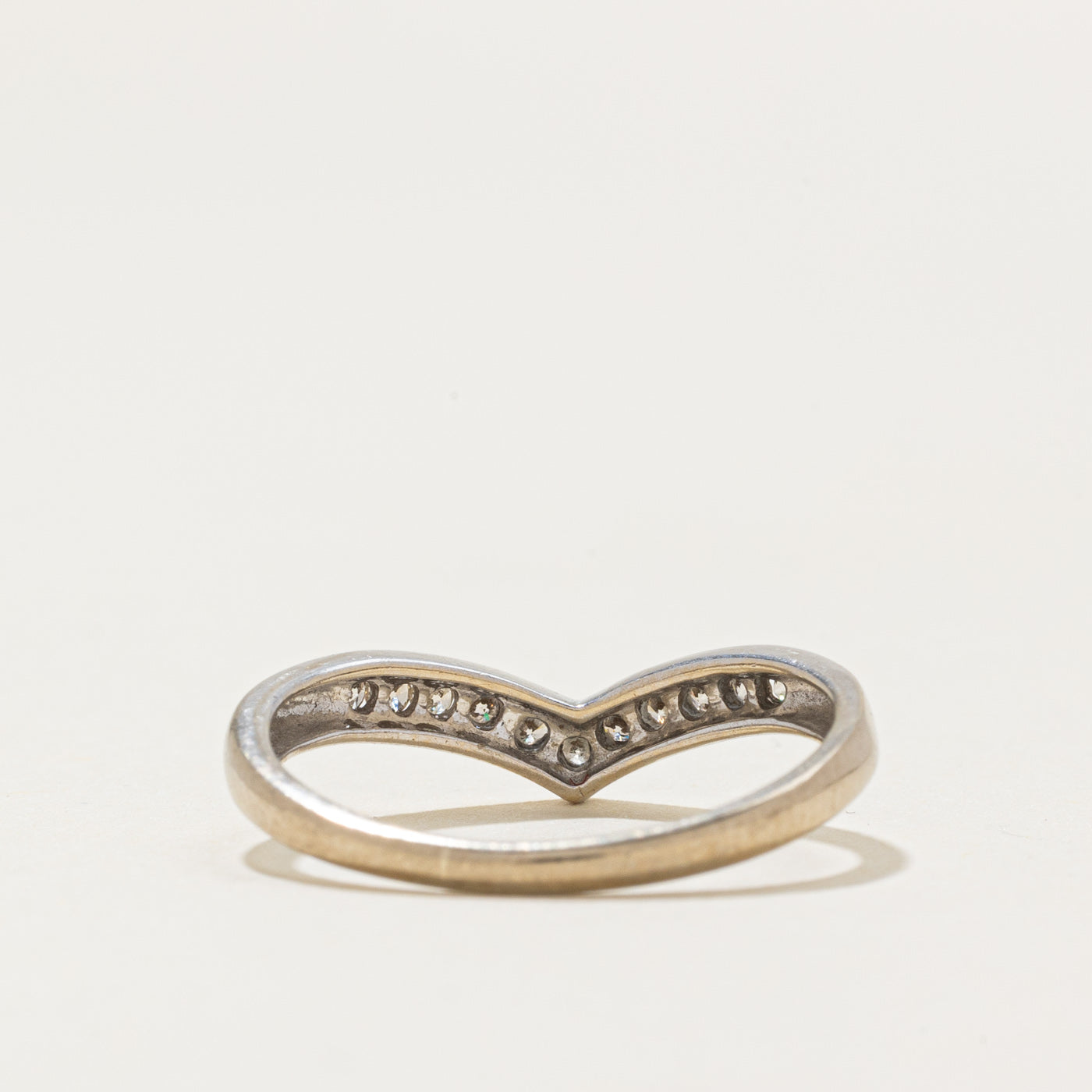 Channel Set Diamond Chevron Ring | 0.11ctw | SZ 5.5 |