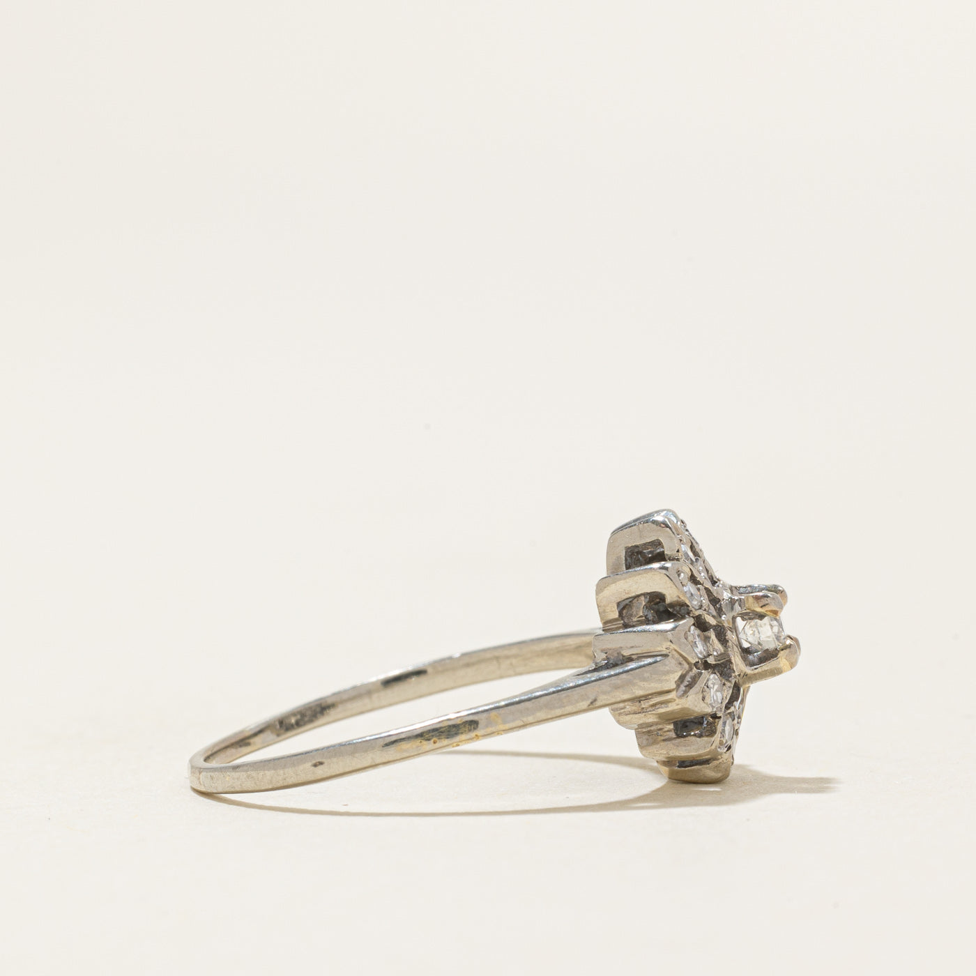 Diamond Floral Cluster Ring | 0.15ctw | SZ 6.0 |