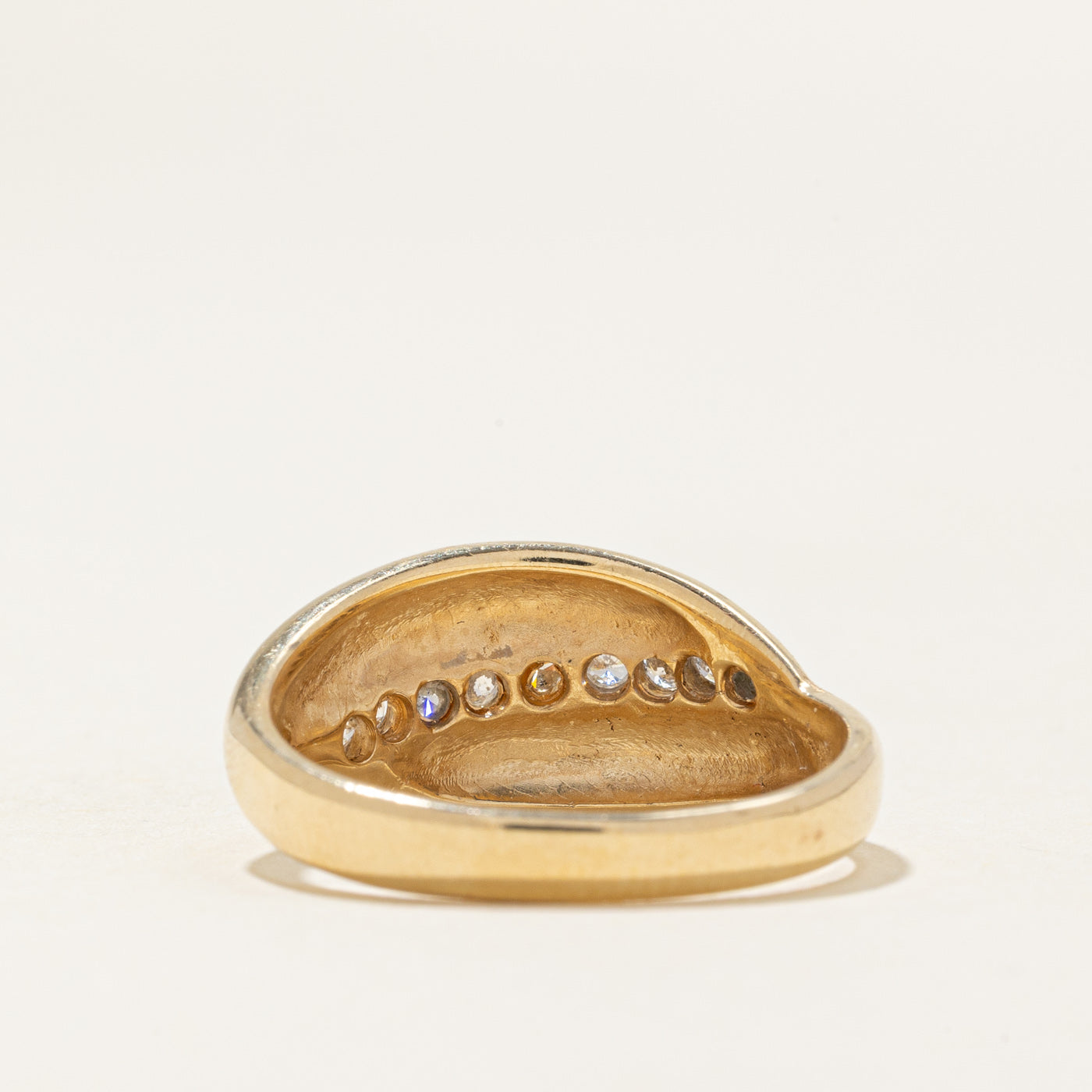 Diagonal Set Diamond Dome Ring | 0.18ctw | SZ 7.5 |