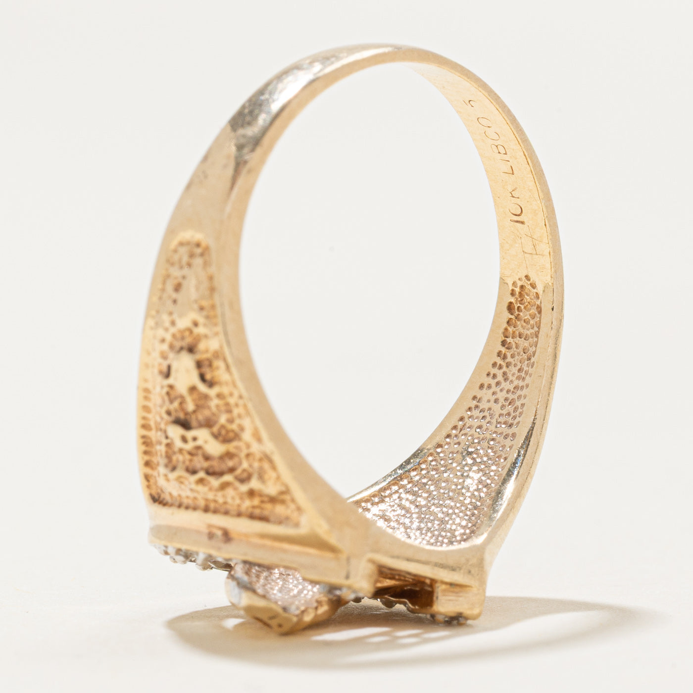 Diamond Horse & Horseshoe Ring | 0.06ctw | SZ 9.75 |