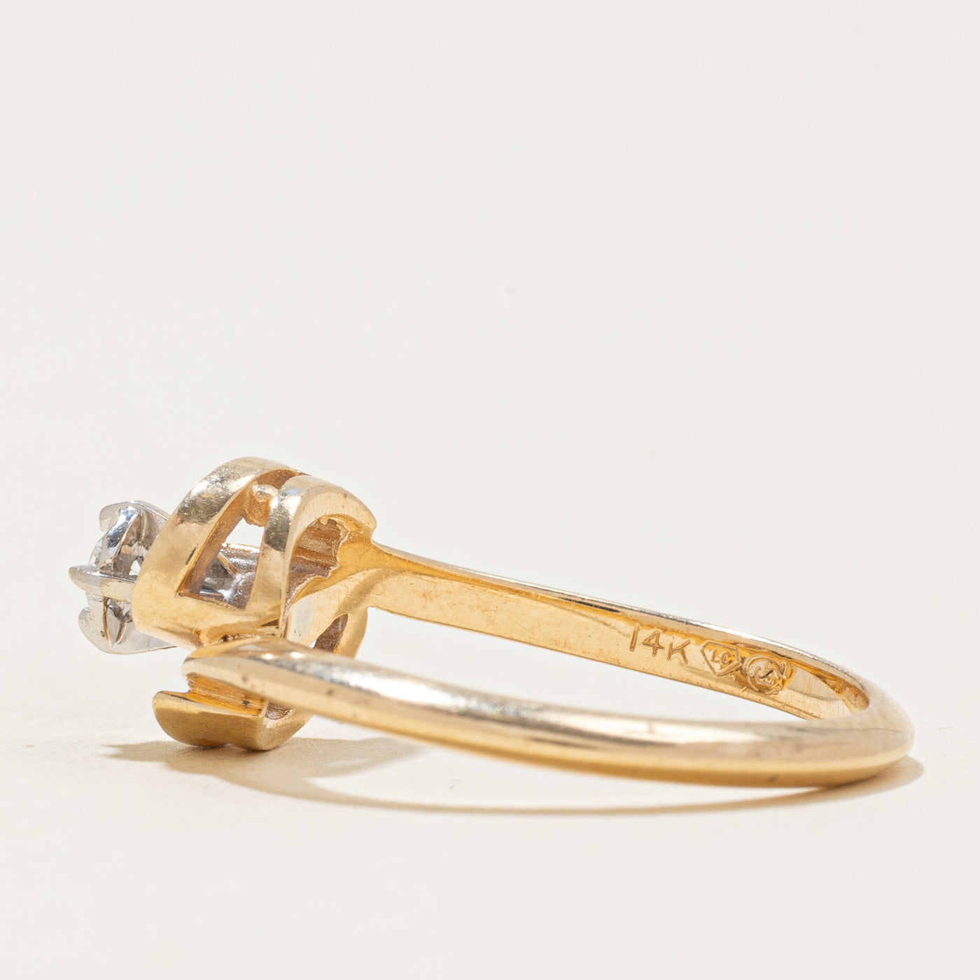 Solitaire Diamond Abtract Bypass Ring | 0.07ct | SZ 6.25 |