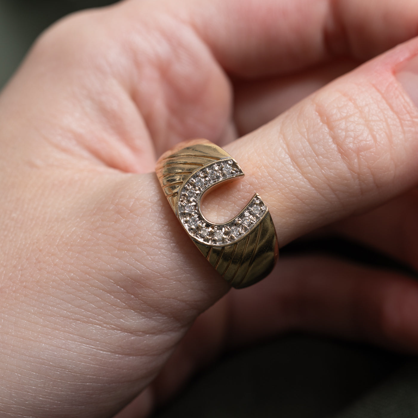 Diamond Horseshoe Grooved Ring | 0.11ctw | SZ 8.75