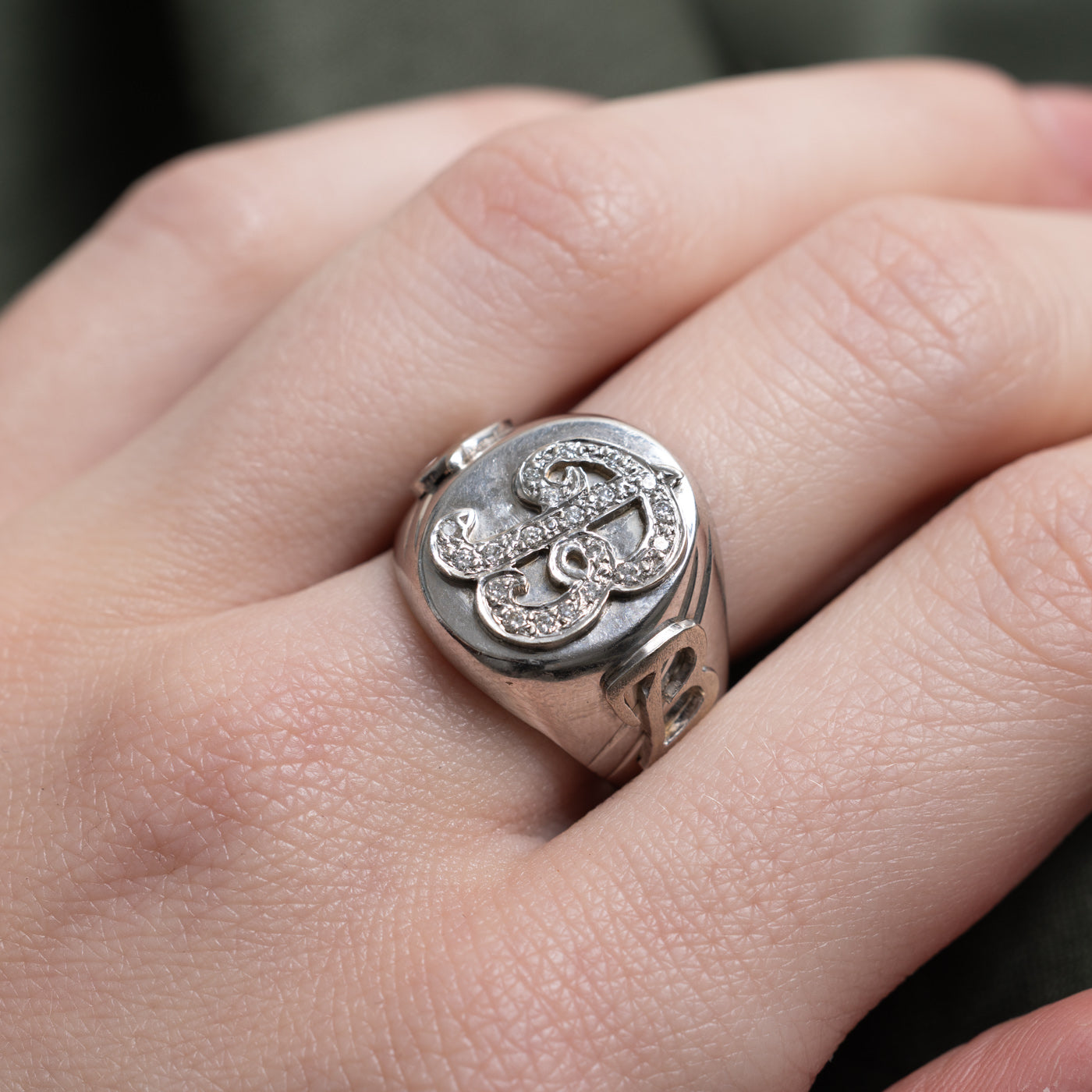 Diamond "B" Initial Signet Ring | 0.10ctw | SZ 8.0