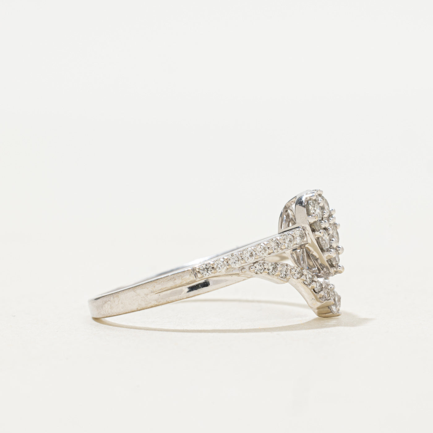 Bague à chevrons sertie de diamants pavés | 0,45 ct | Taille 8
