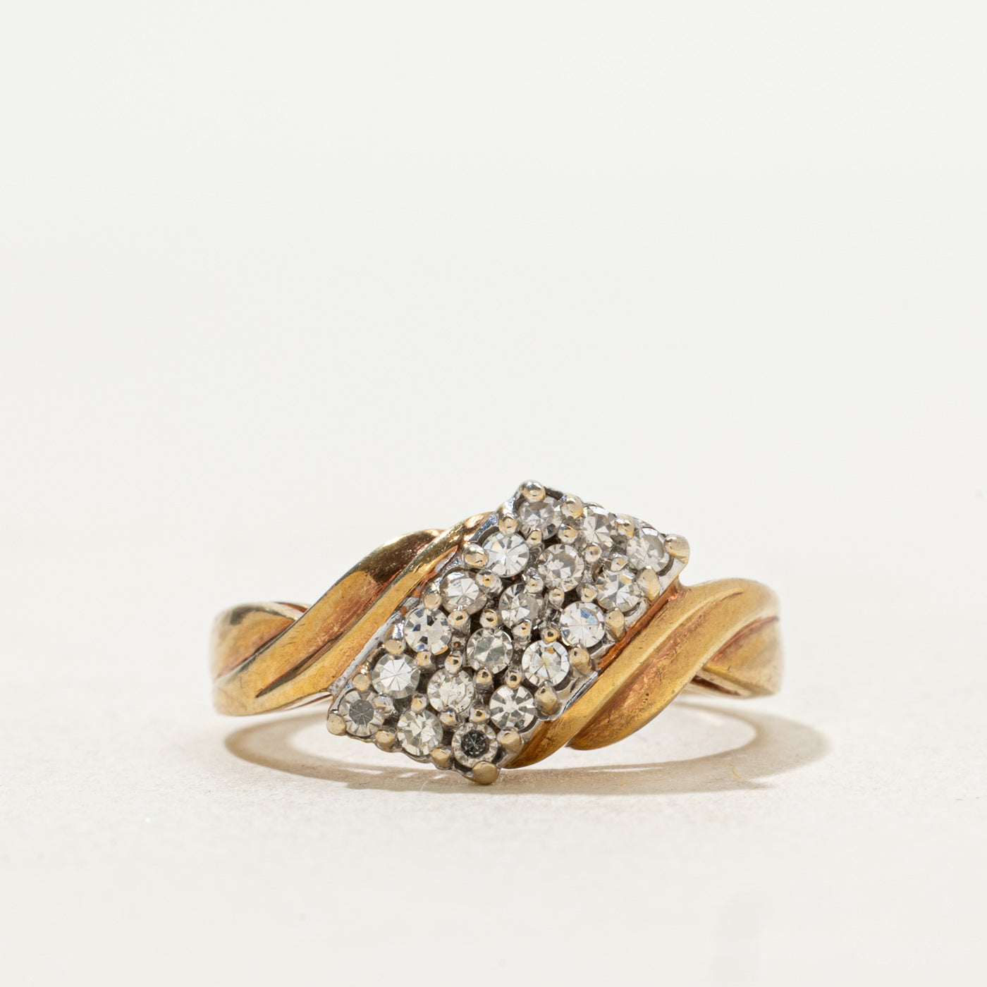 Pave Set Diamond Twisted Ring | 0.18ctw | SZ 5.5