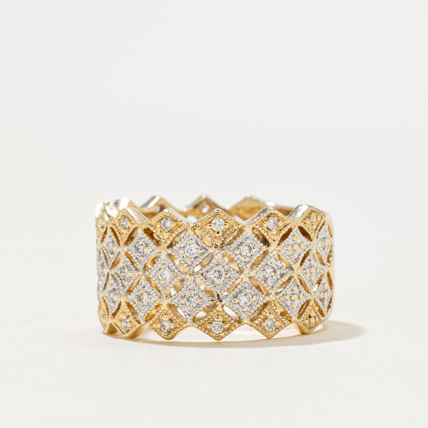 Two Tone Gold Diamond Milgrain Band | 0.21ctw | SZ 6.75