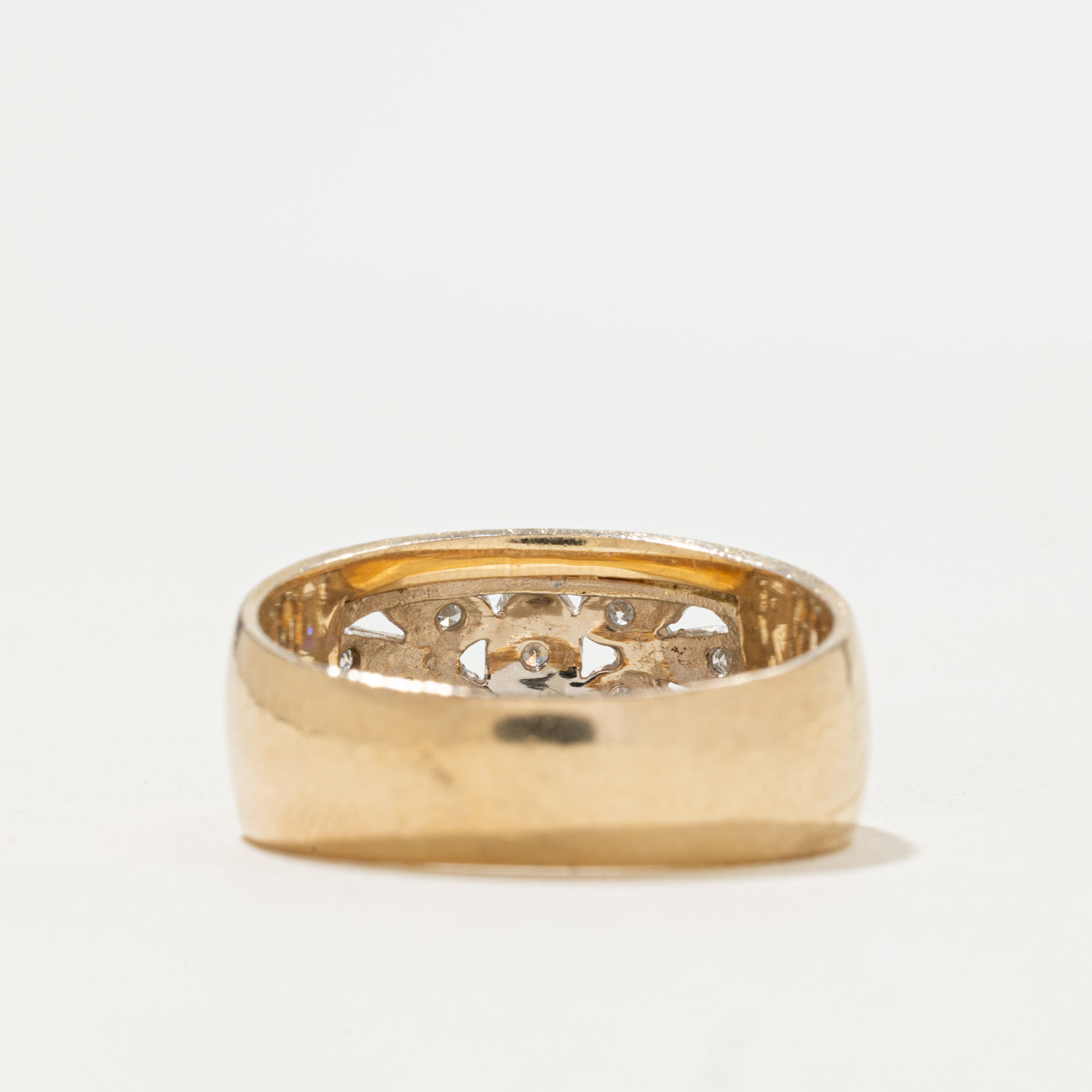 Bague ajourée à motif de feuille de diamant | 0,10 ct | Taille 9,25