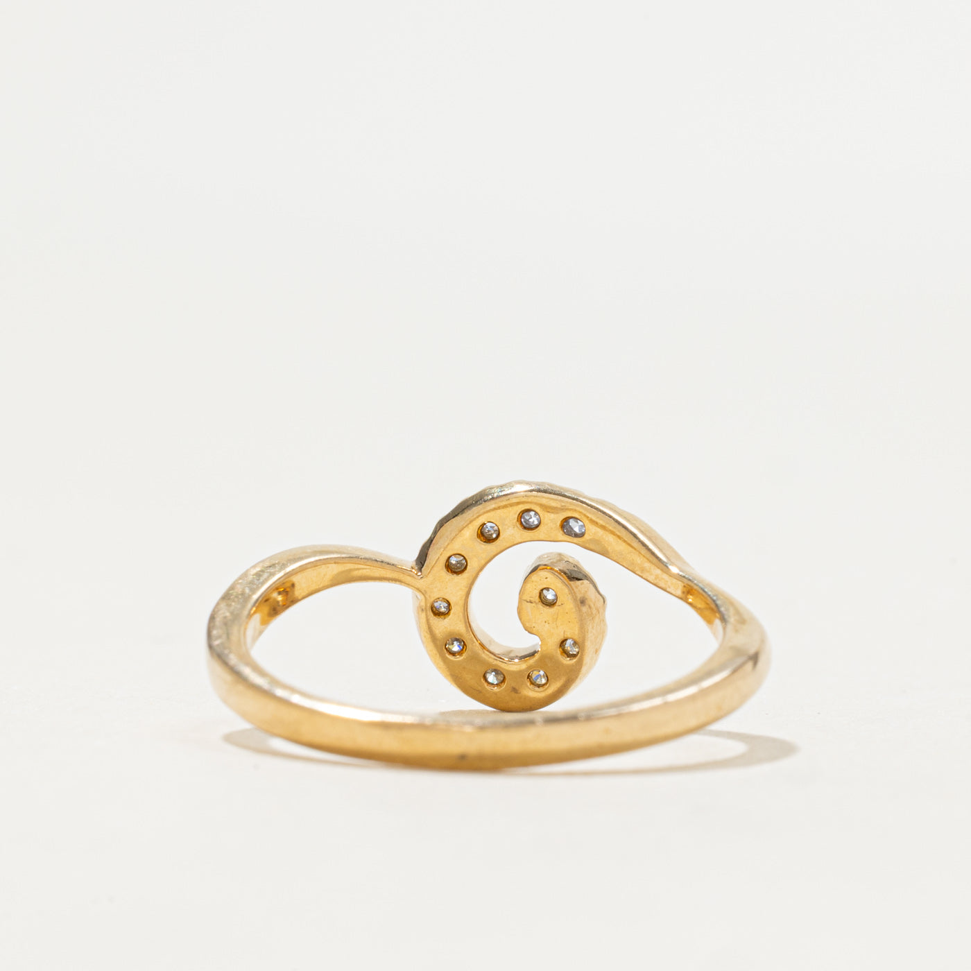 Pave Set Diamond Swirl Ring | 0.17ctw | SZ 6.75