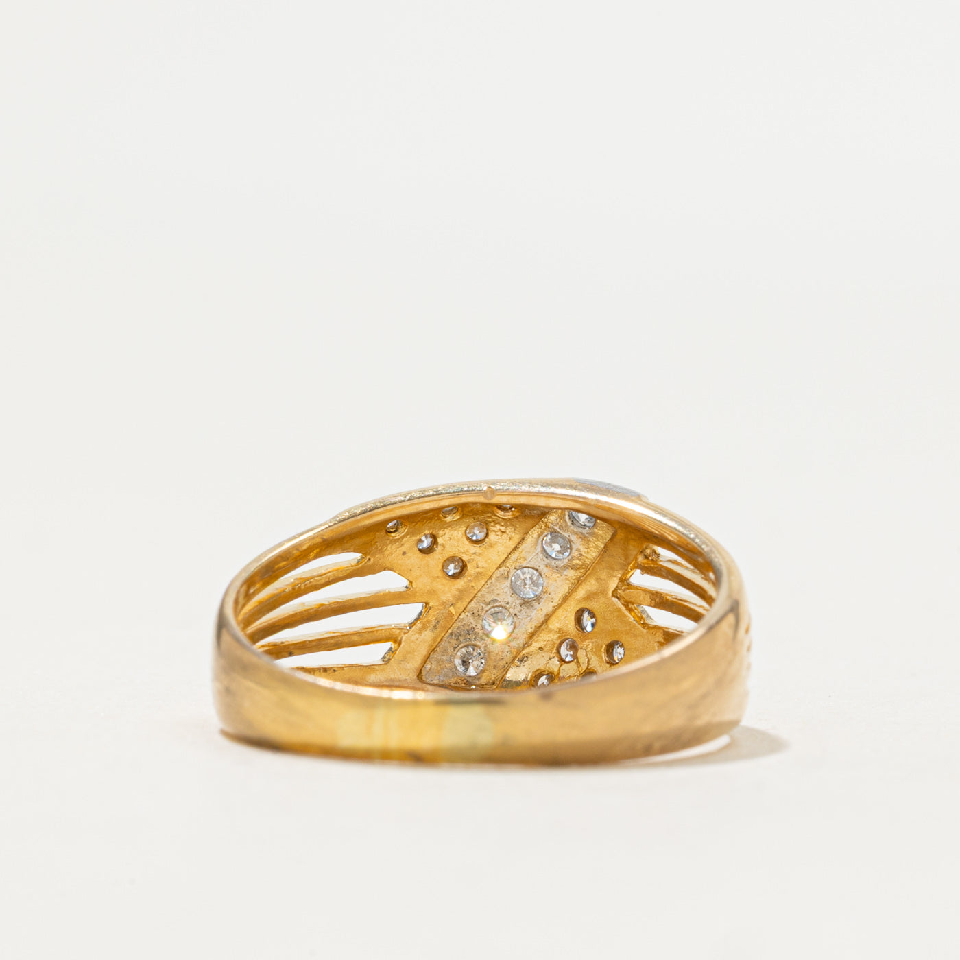 Diagonal Diamond Openwork X Band | 0.11ctw | SZ 7.25