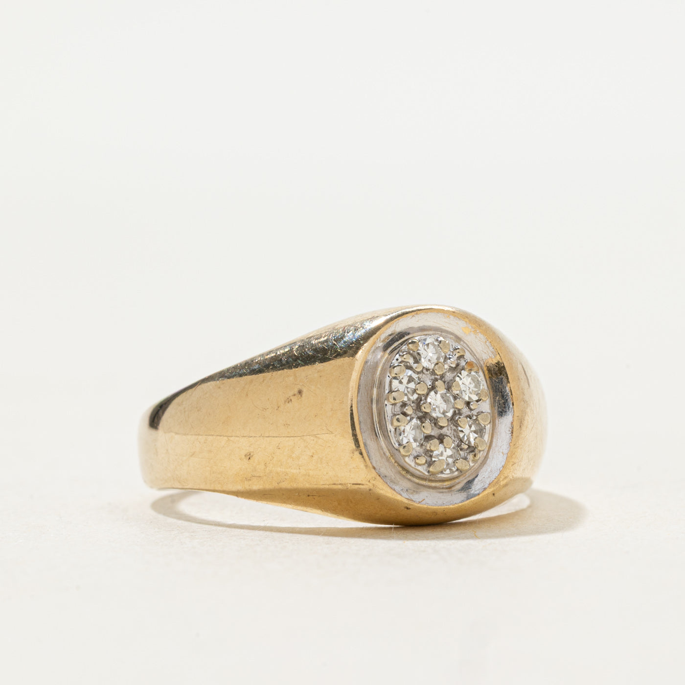Bague chevalière sertie de diamants ovales | 0,07 ct | Taille 9,25