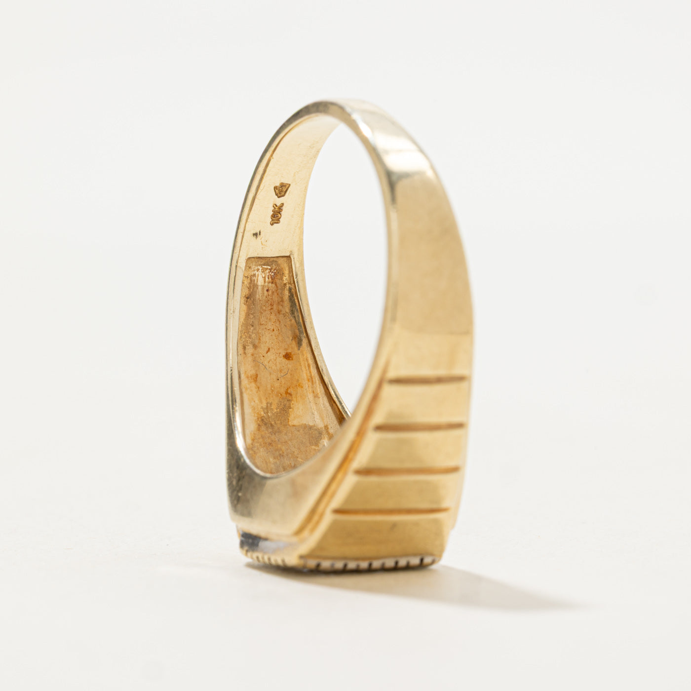 Diamond Grid Fluted Signet Ring | 0.06ctw | SZ 10.75