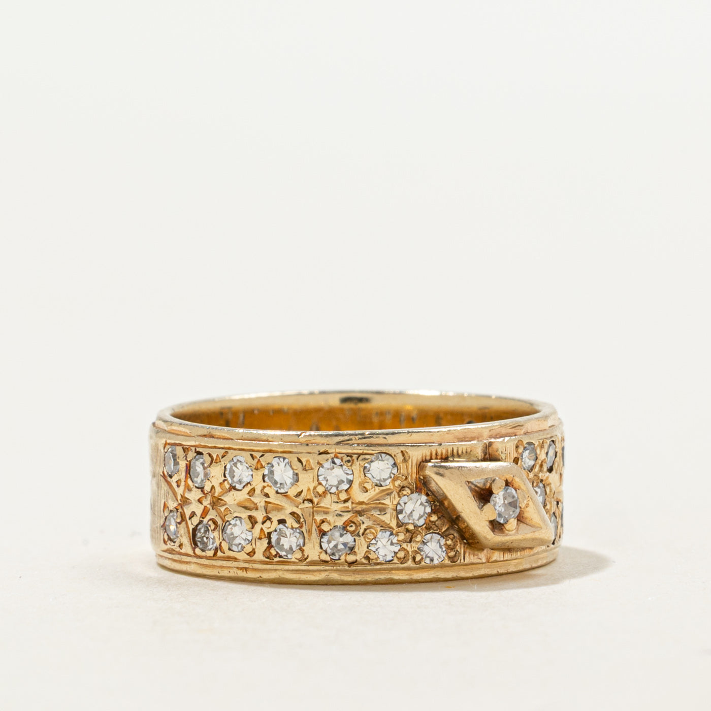 10K Diamond Textured Band | 0.43ctw | 6.95mm | SZ 6.5