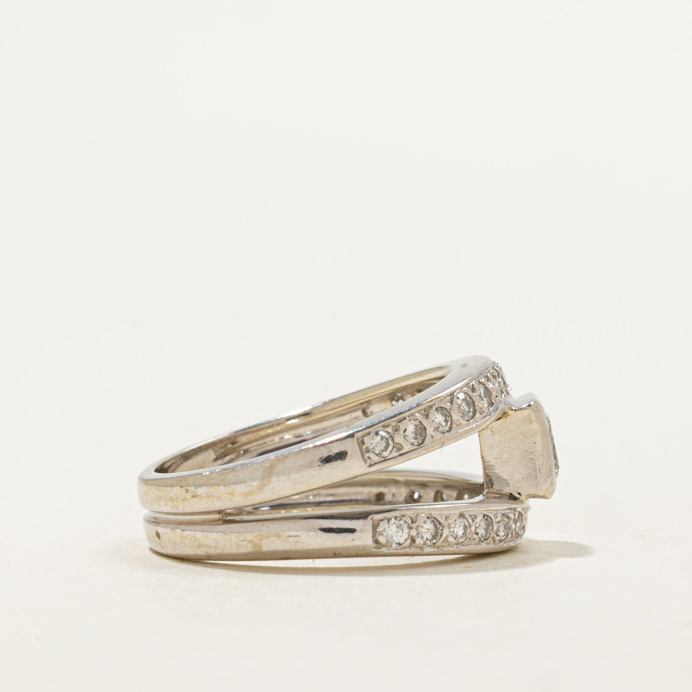 Bague géométrique en or 14 carats sertie de diamants | 0,77 ct | Taille 6,0