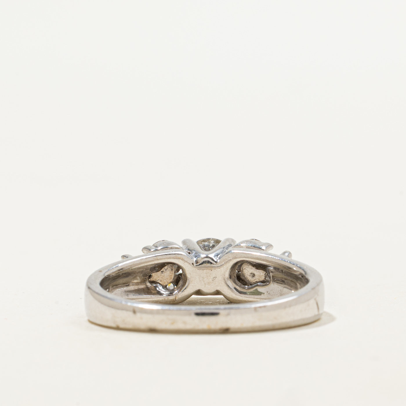 14K White Gold Diamond Accented Ring | 0.92ctw | SZ 8.0