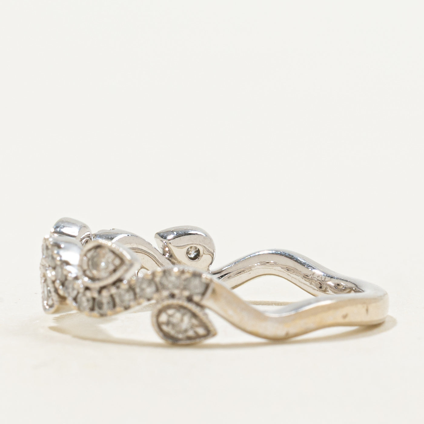10K Diamond Leafy Wave Band | 0.38ctw | SZ 6.5