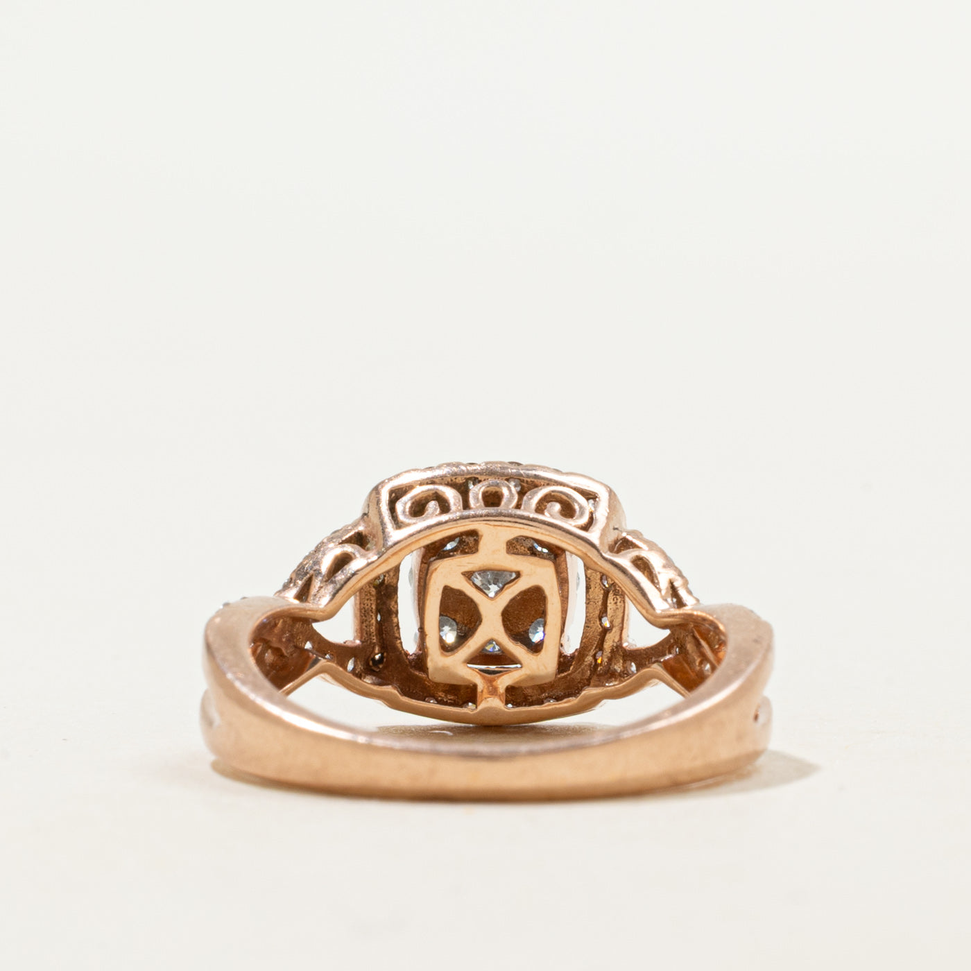 10K Diamond Square Cluster Halo Ring | 0.75ctw | SZ 5.5