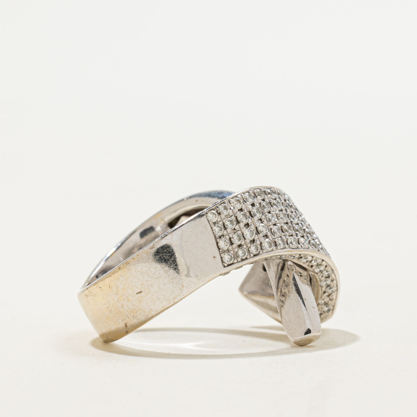 Bague croisée massive en or 18 carats sertie de diamants pavés | 1,25 ct au total | Taille 5,75