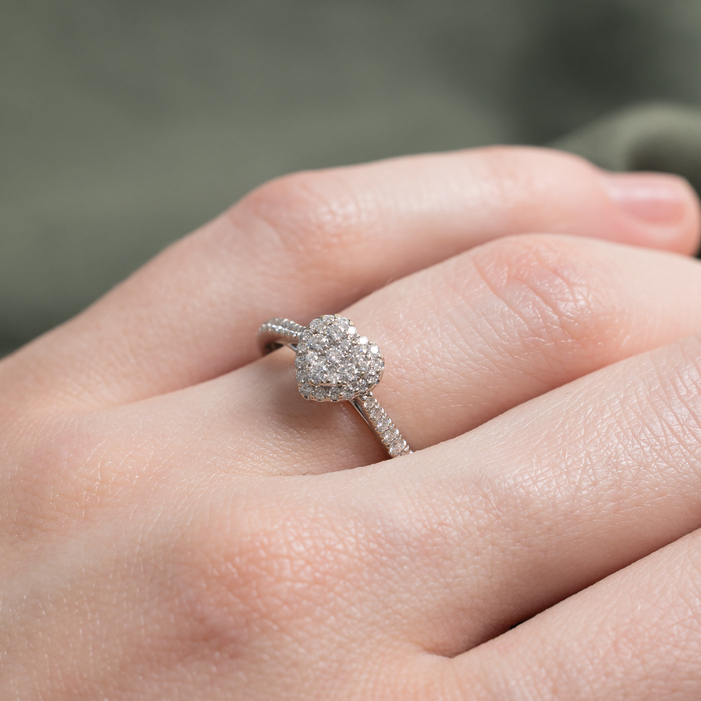 14K Pavé Set Diamond Heart Cluster Ring | 0.45ctw | SZ 5.25