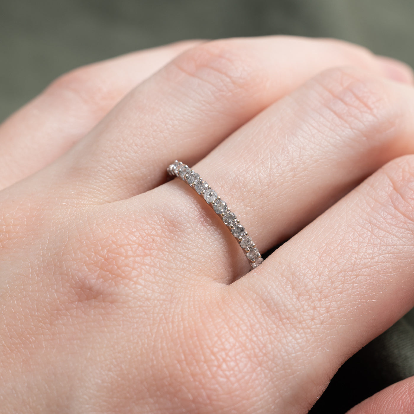 18K White Gold Eternity Diamond Band | 1.00ctw | 2.05mm | SZ 8.0