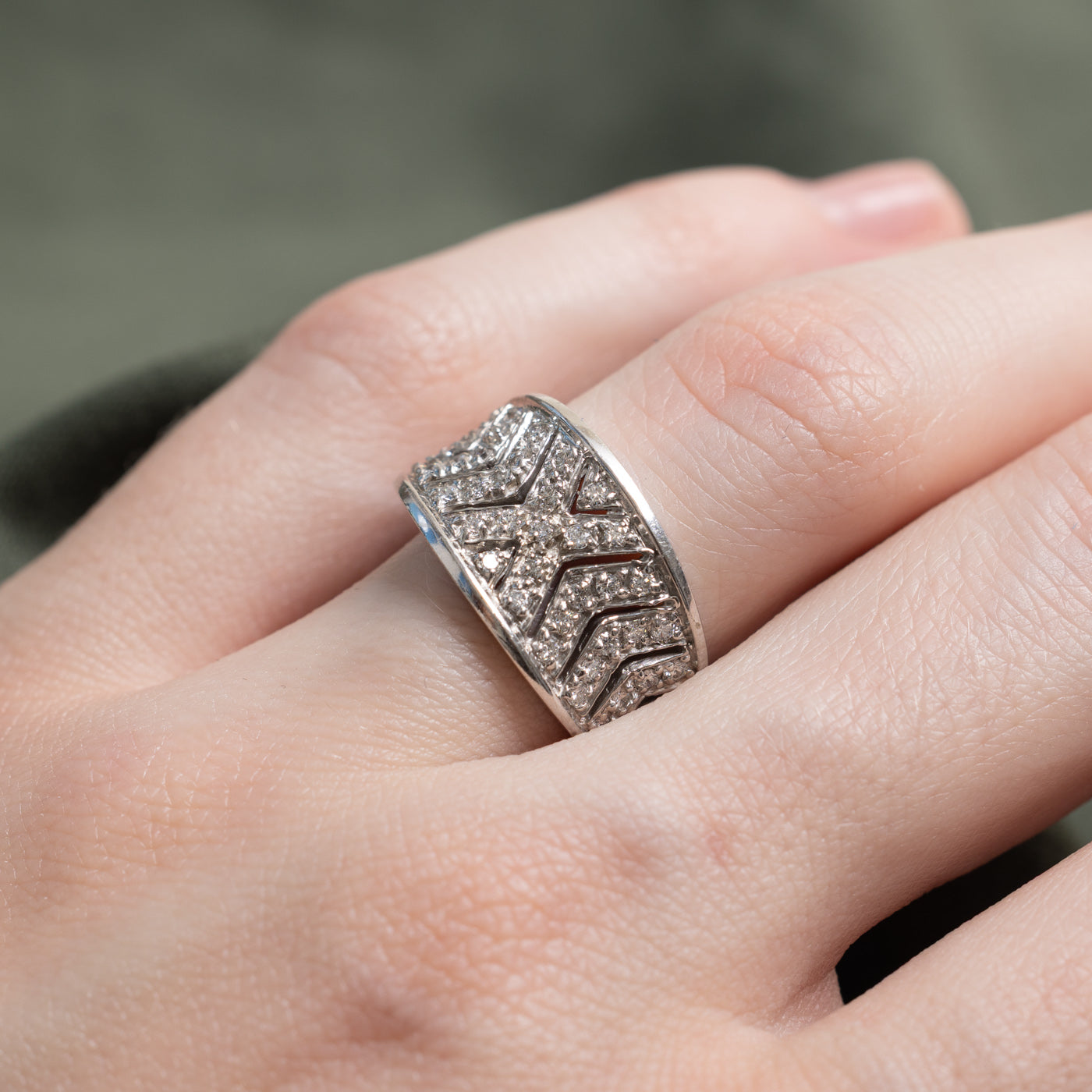 14K Diamond X Pattern Band | 0.43ctw | SZ 6.25