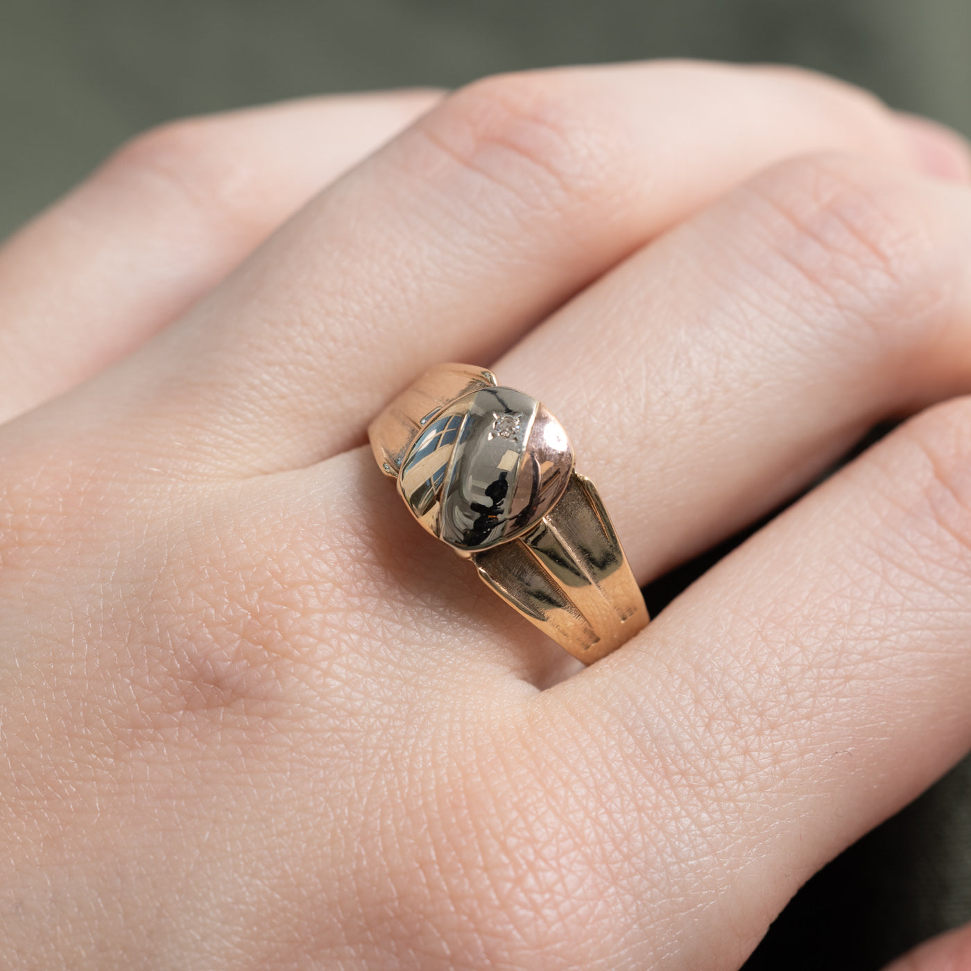 Bague rainurée en or tricolore sertie de diamants | 0,007 ct | Taille 10,25