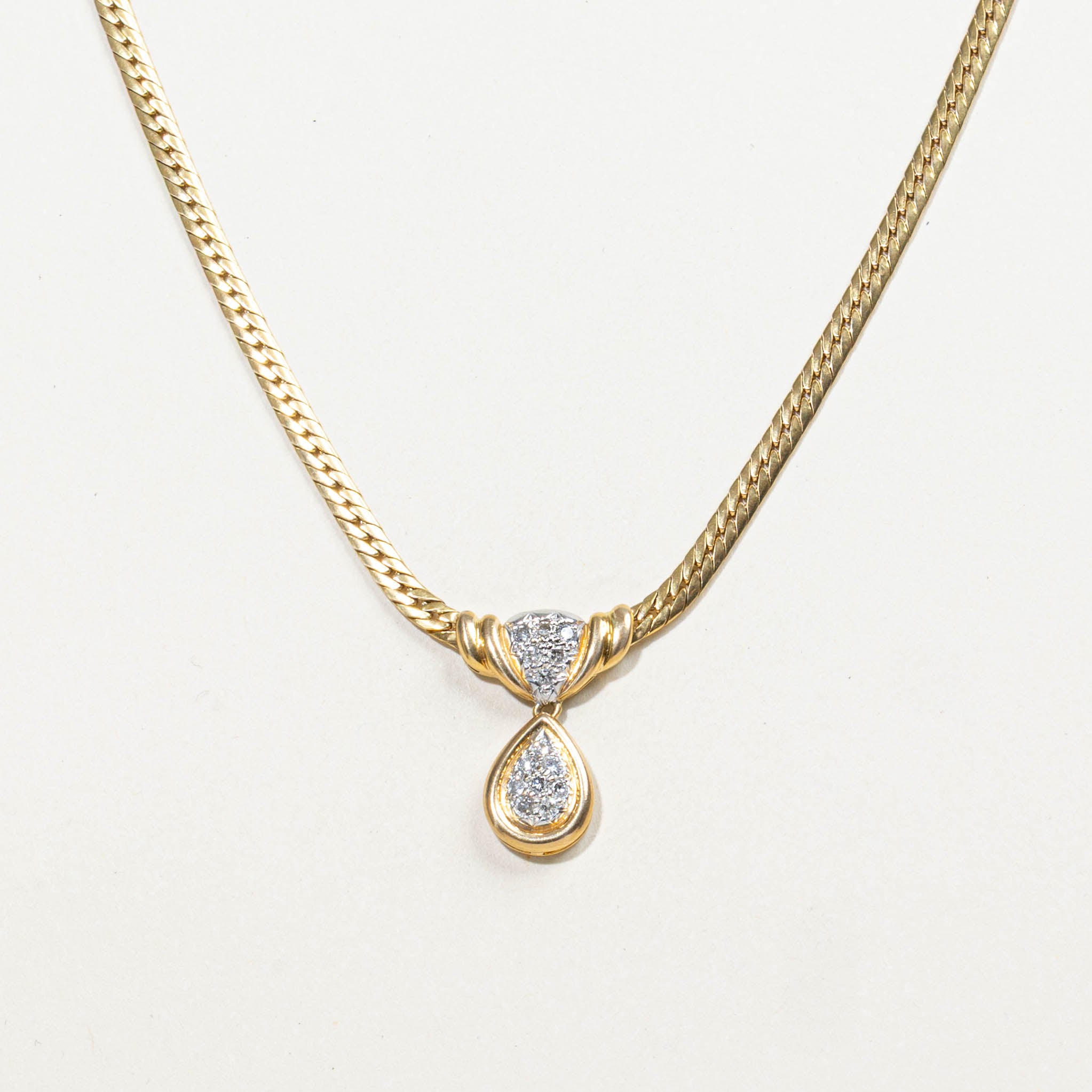 18k Diamond Pear Cluster Pendant Necklace | 0.28ctw | 15"