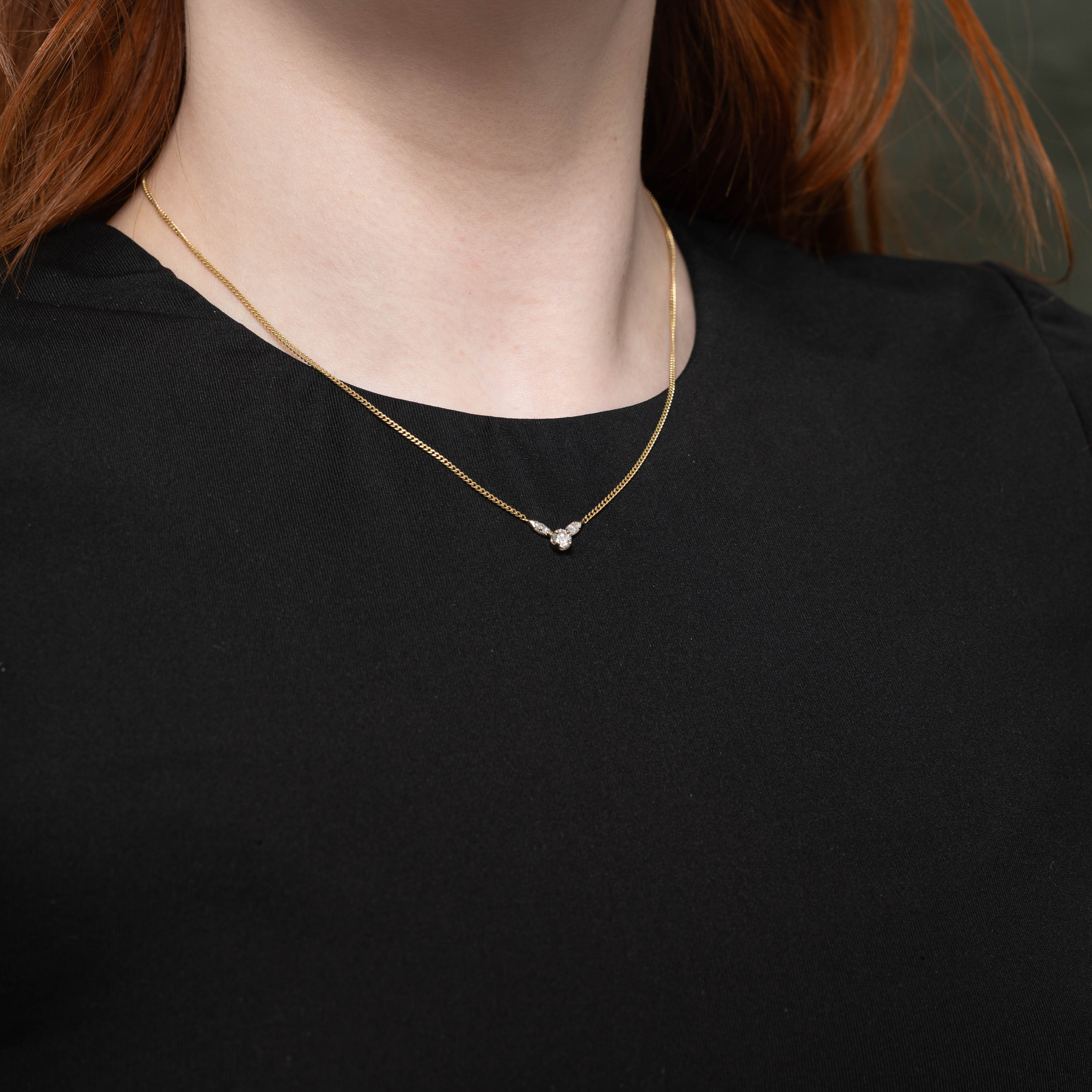 10k Diamond Floral Design Pendant Necklace | 0.45ctw | 16"
