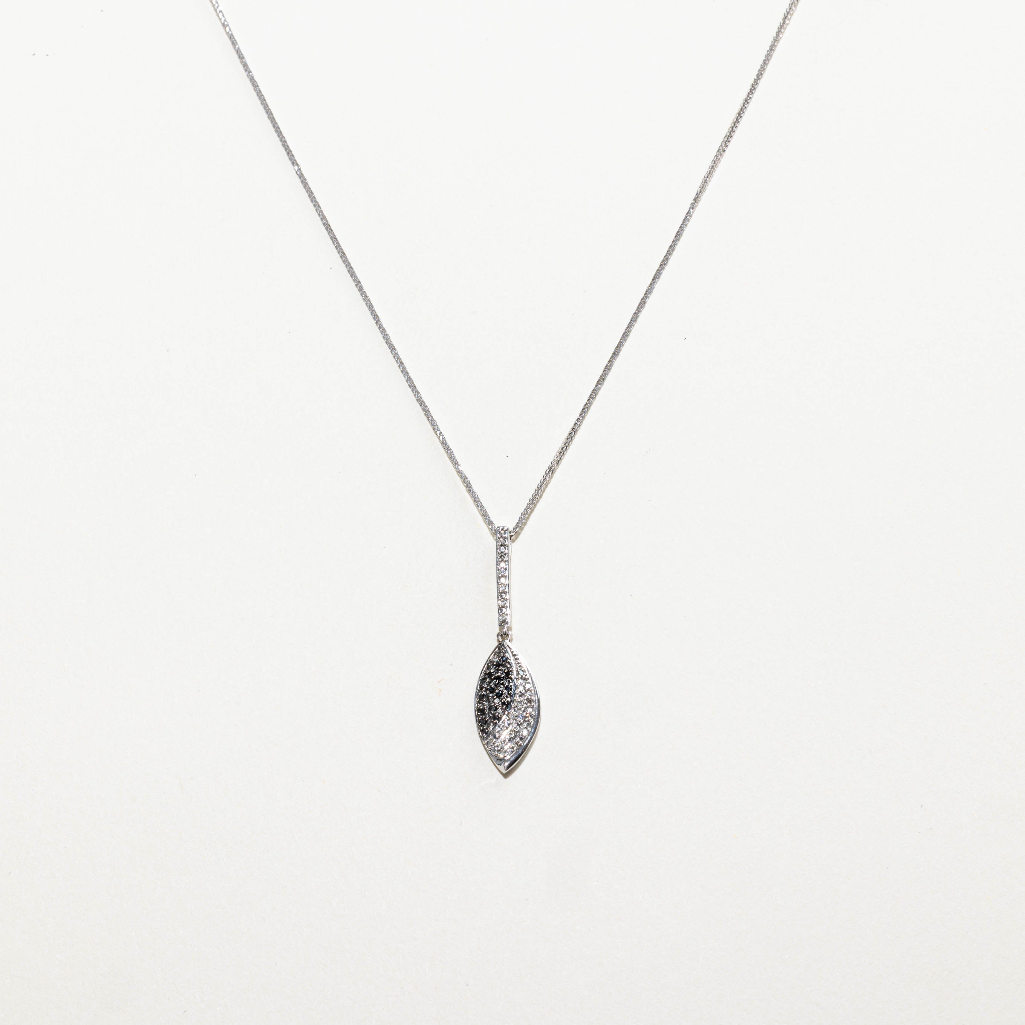 10k Diamond Leaf Drop Pendant Necklace | 0.20ctw | 17"