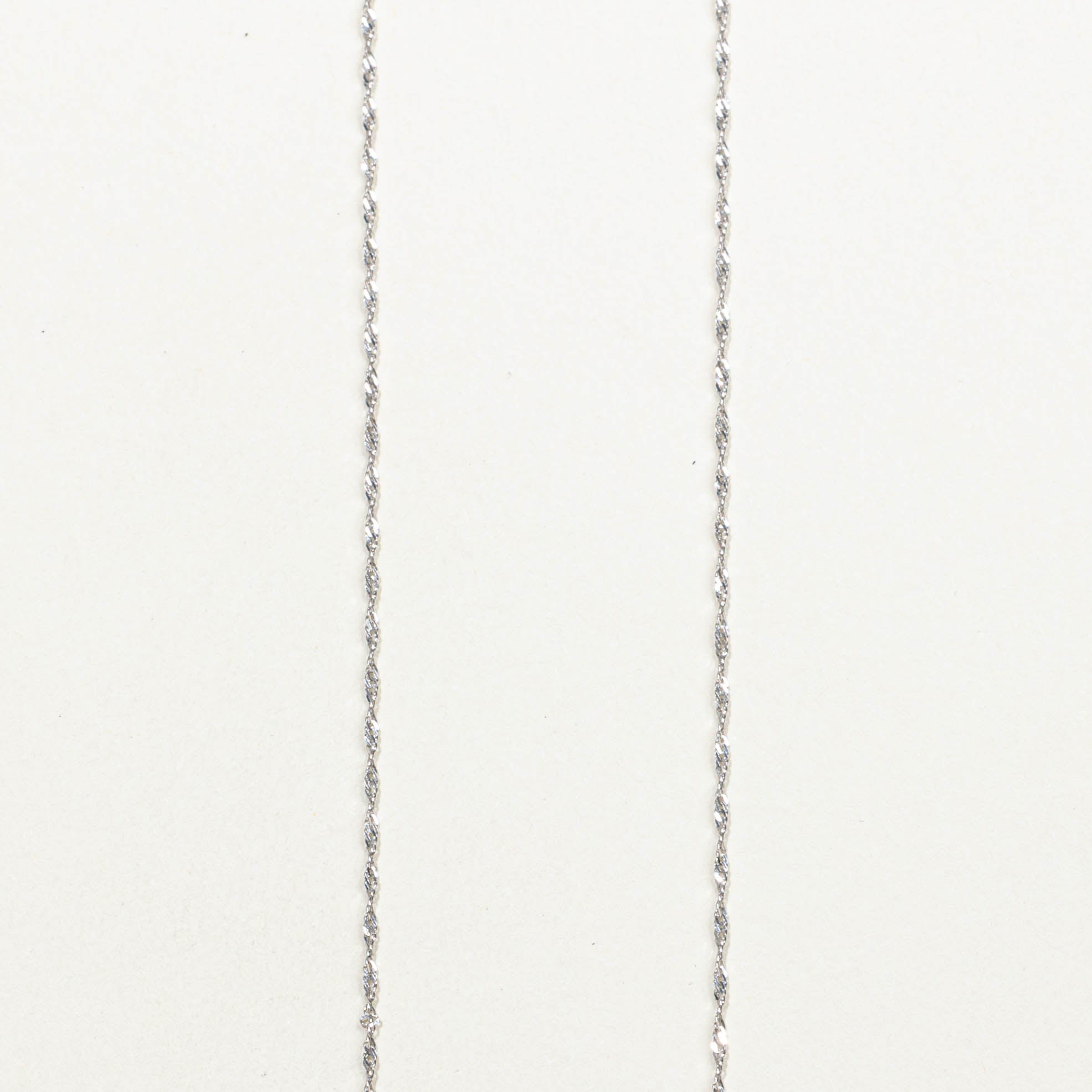 10k Solitaire Diamond Pendant Necklace | 0.13ctw | 18"