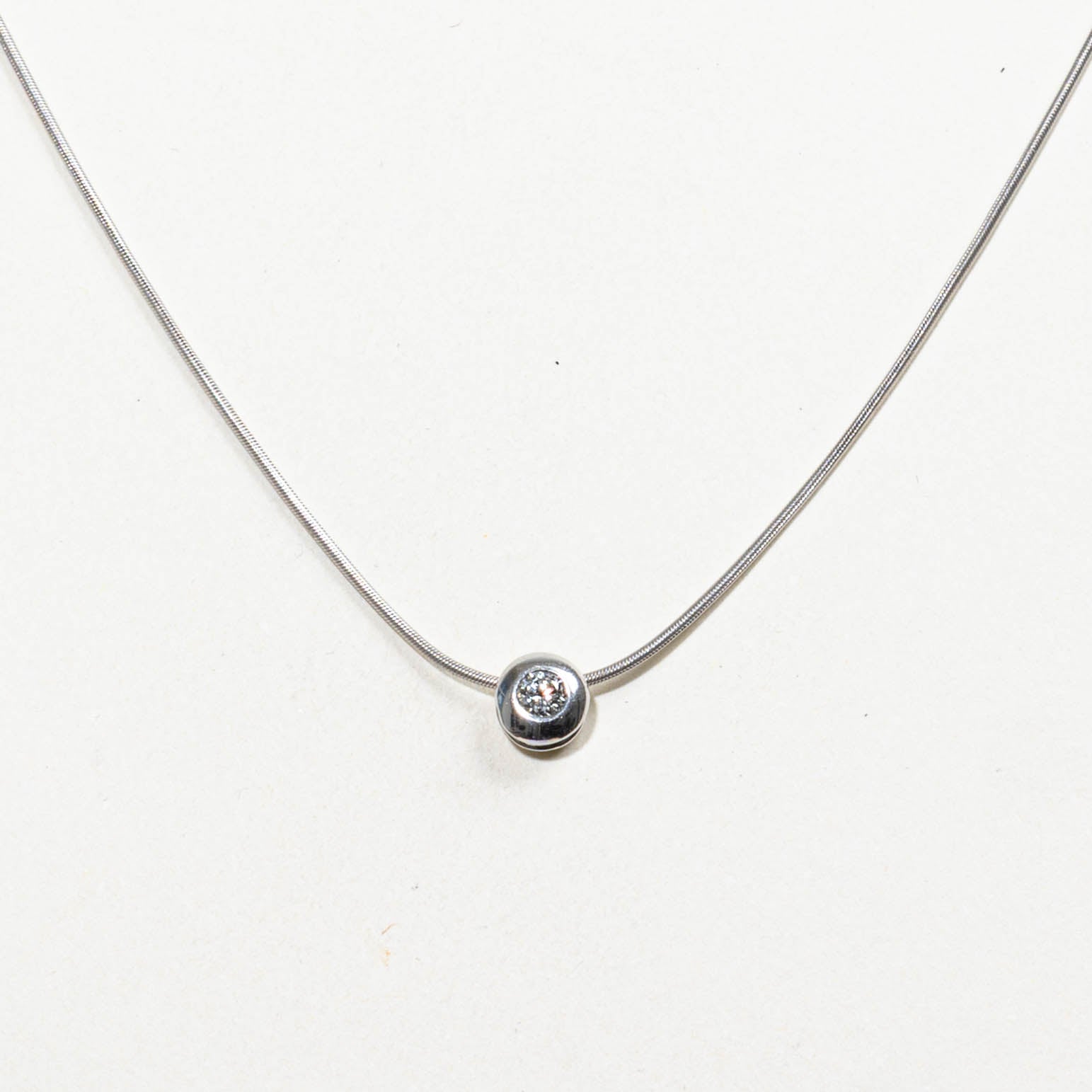 14k Bezel Set Diamond Necklace | 0.11ctw | 18"