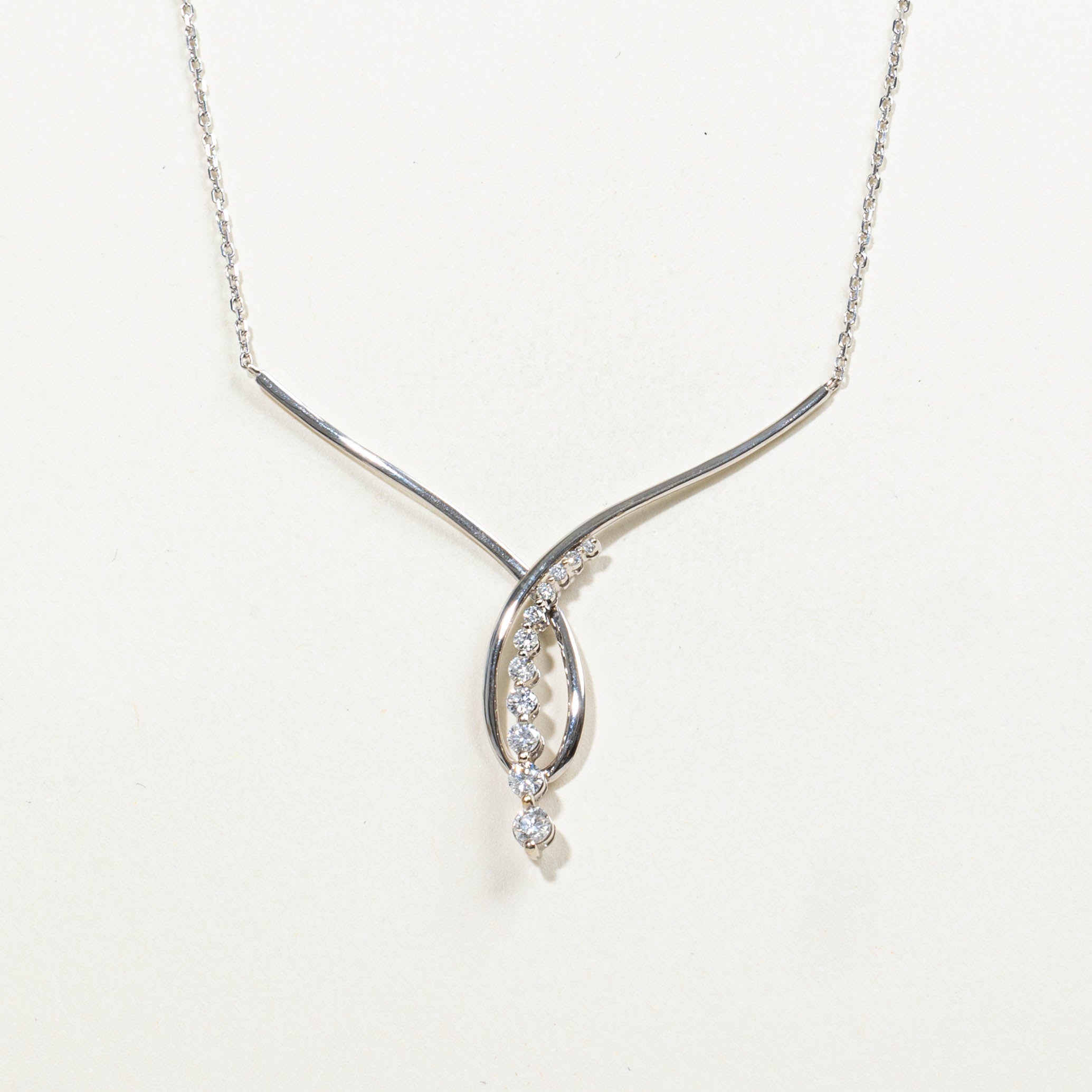 14k Diamond Wavy Geometric Necklace | 0.50ctw | 16"