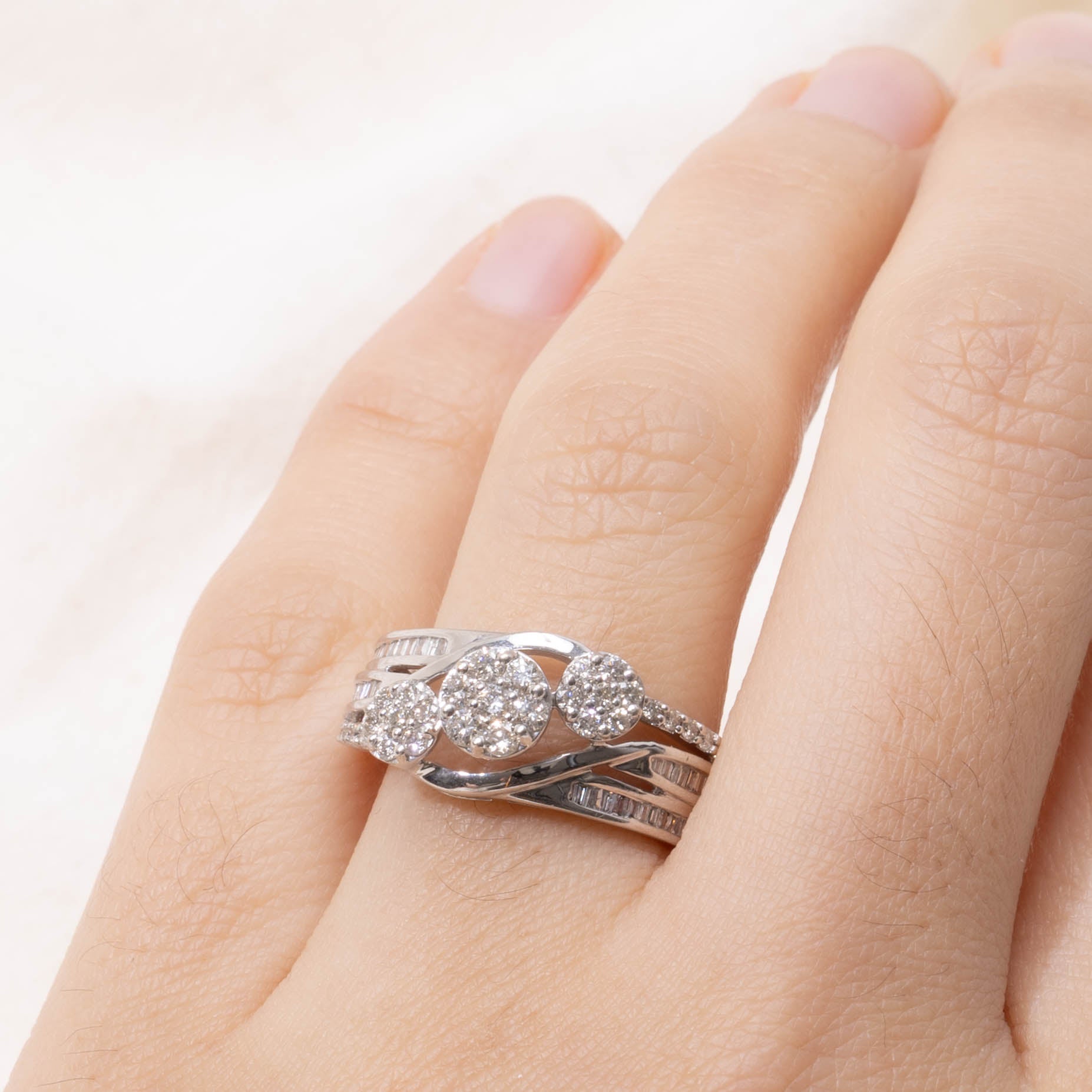 18k Diagonal Diamond Clusters Ring | 0.42ctw | SZ 7.25