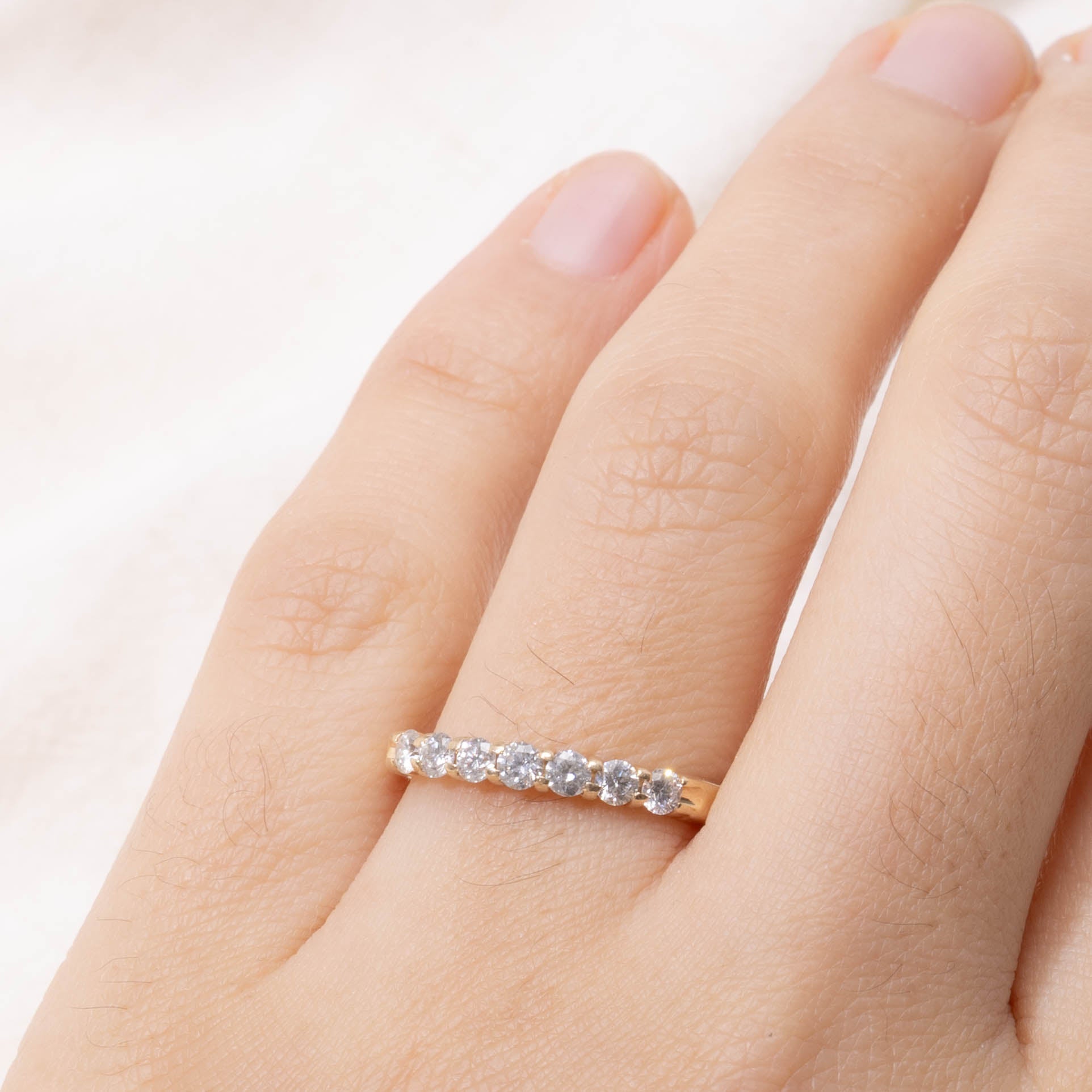 14k Seven Stone Diamond Band | 0.43ctw | SZ 7.5