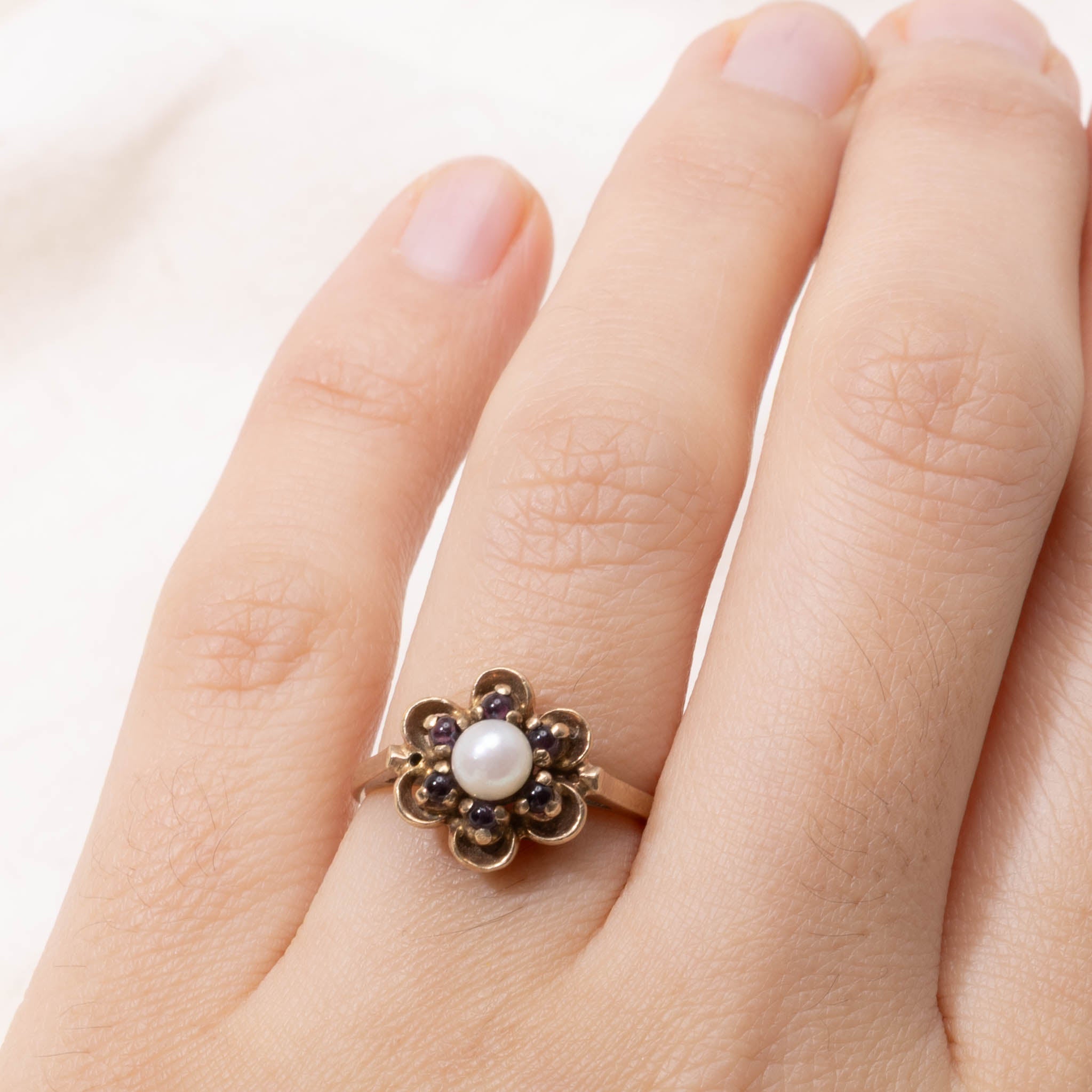 Vintage Canadian Amethyst & Pearl Floral Ring | SZ 6