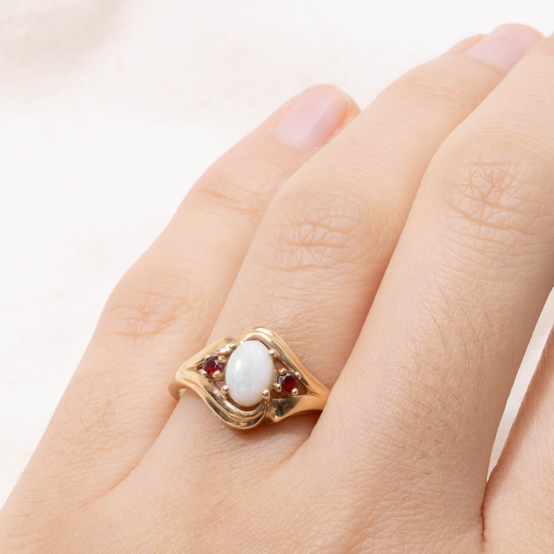 14k Opal & Garnet Accented Ring | SZ 7.25
