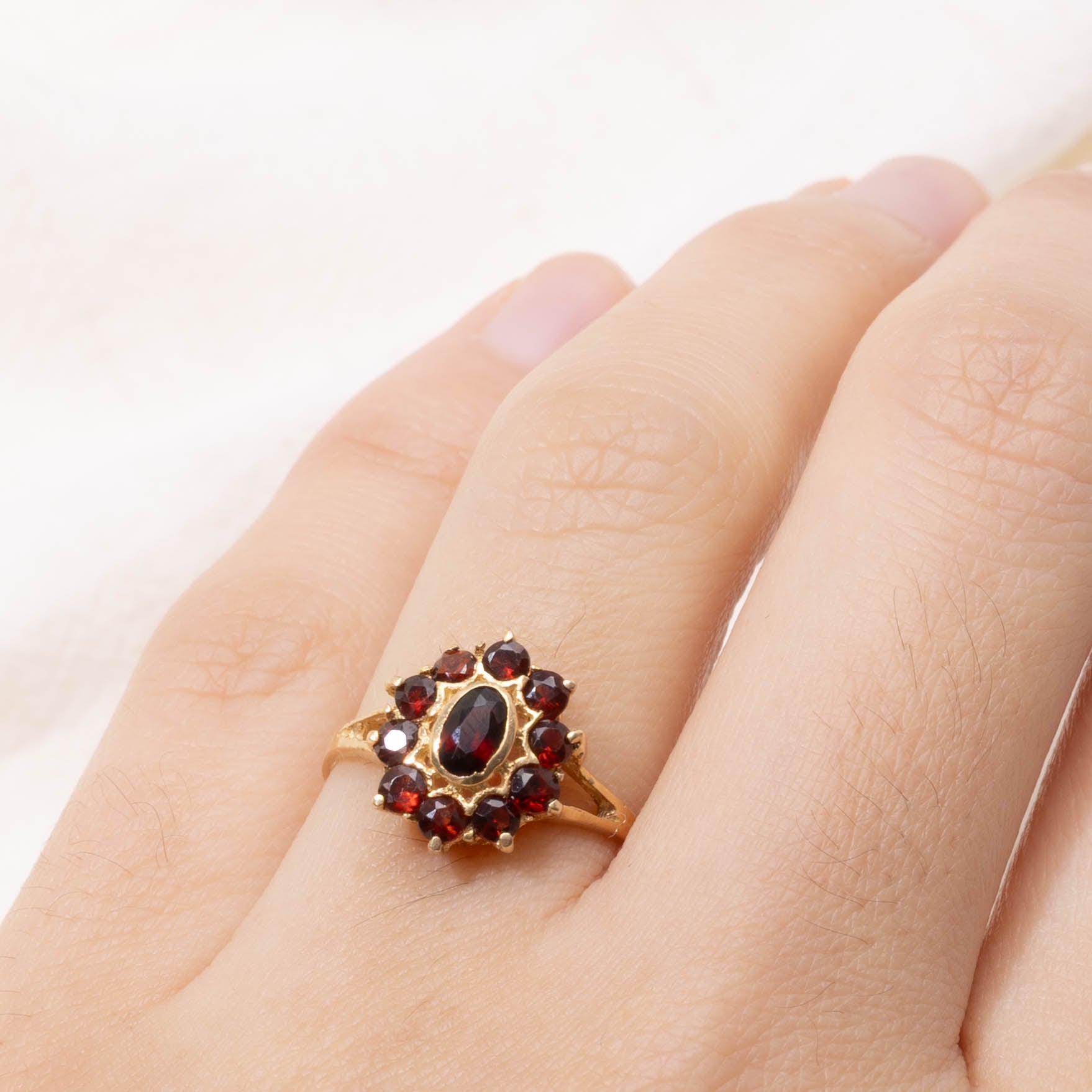 Oval Cut Garnet Petal Halo Ring | SZ 6.75