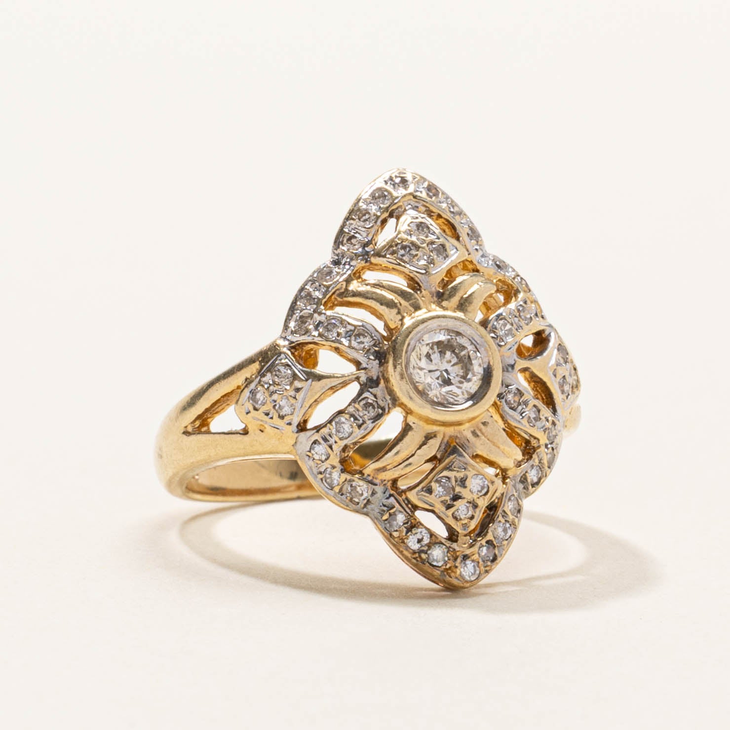 14k Bezel Set Diamond Ornate Openwork Ring | 0.30ctw | SZ 5.25