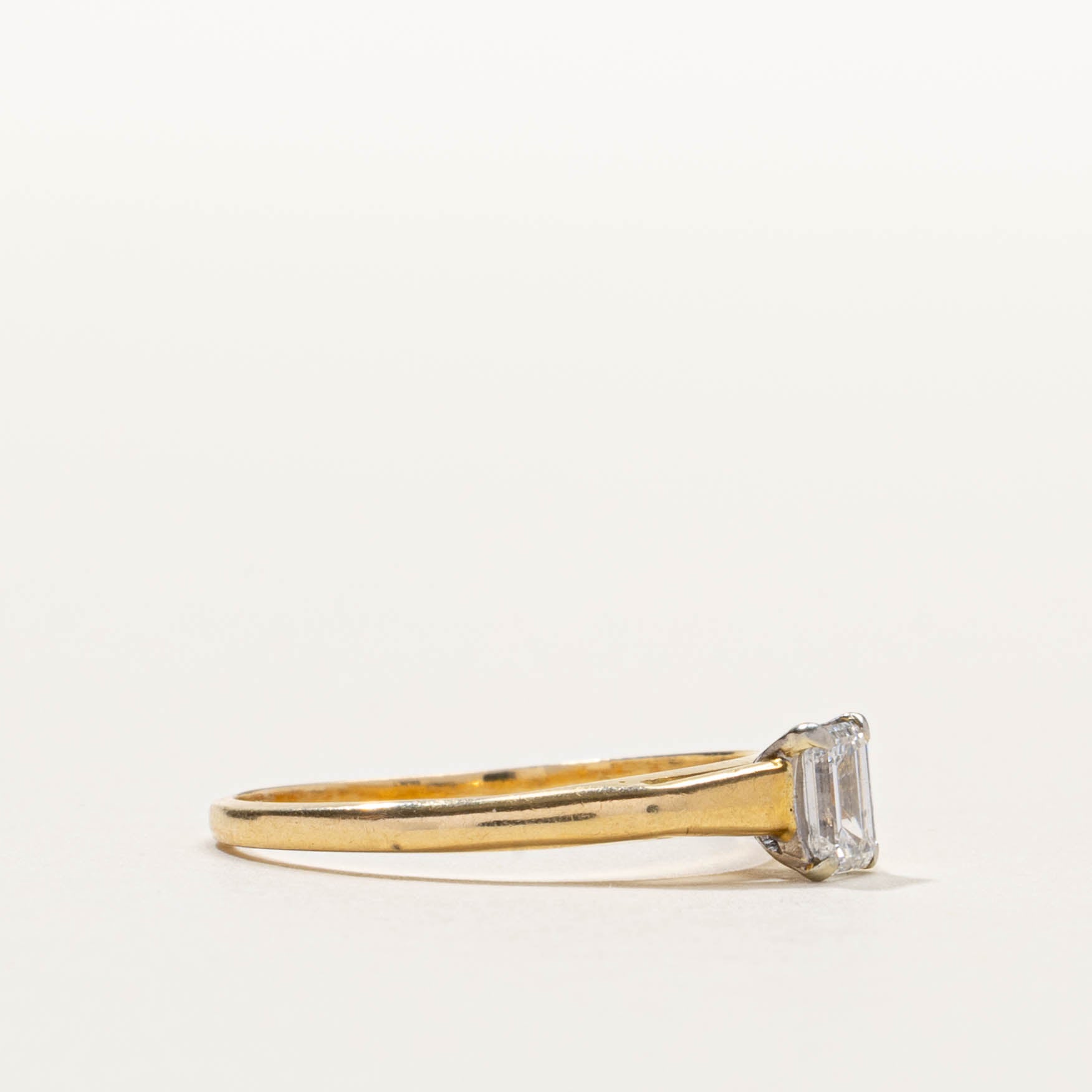 18k Solitaire Emerald Cut Diamond Ring | 0.40ct VVS2 H/I | SZ 7.25